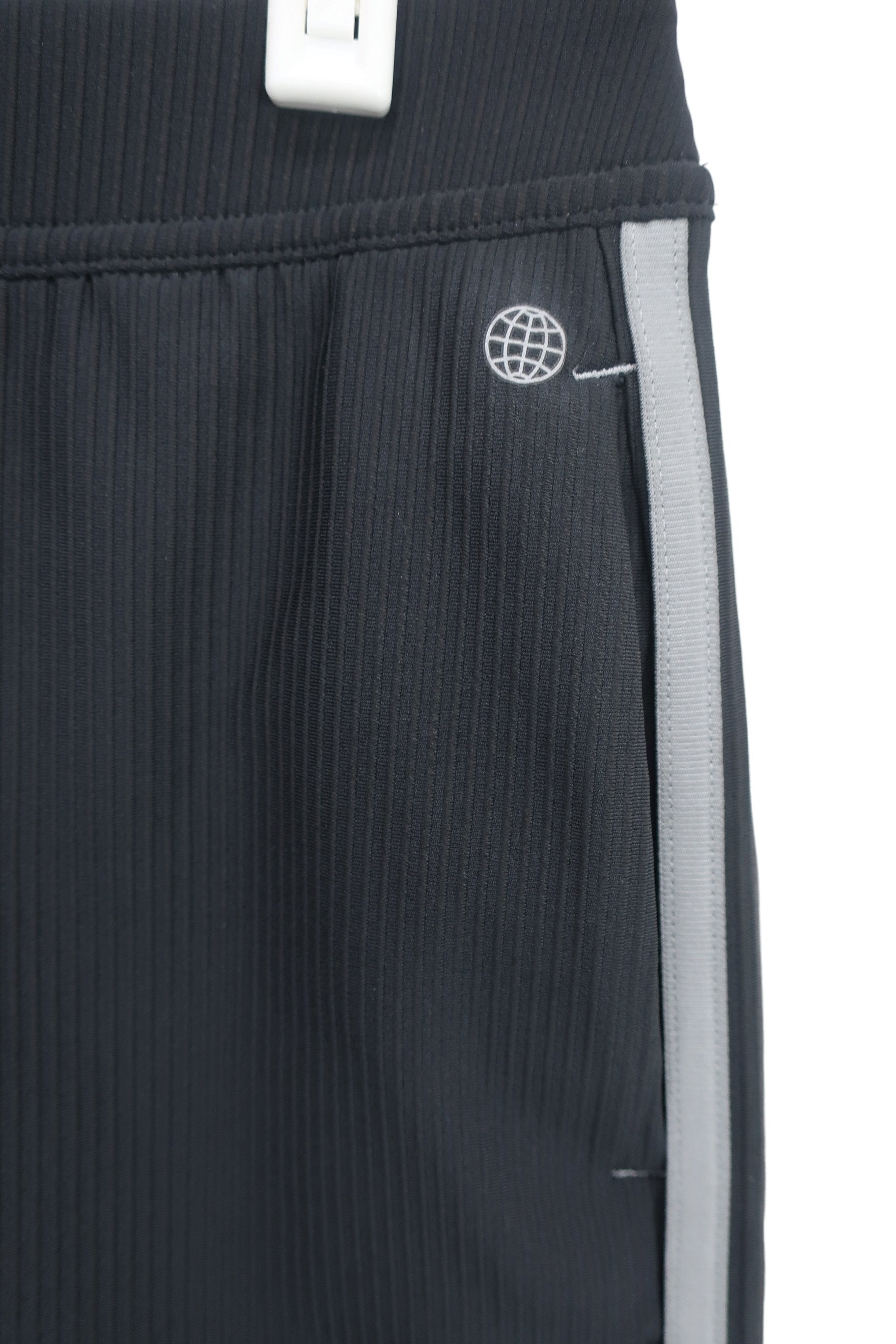 adidas(アディダス) パンツ一体型スカート 黒 レディース L S-2