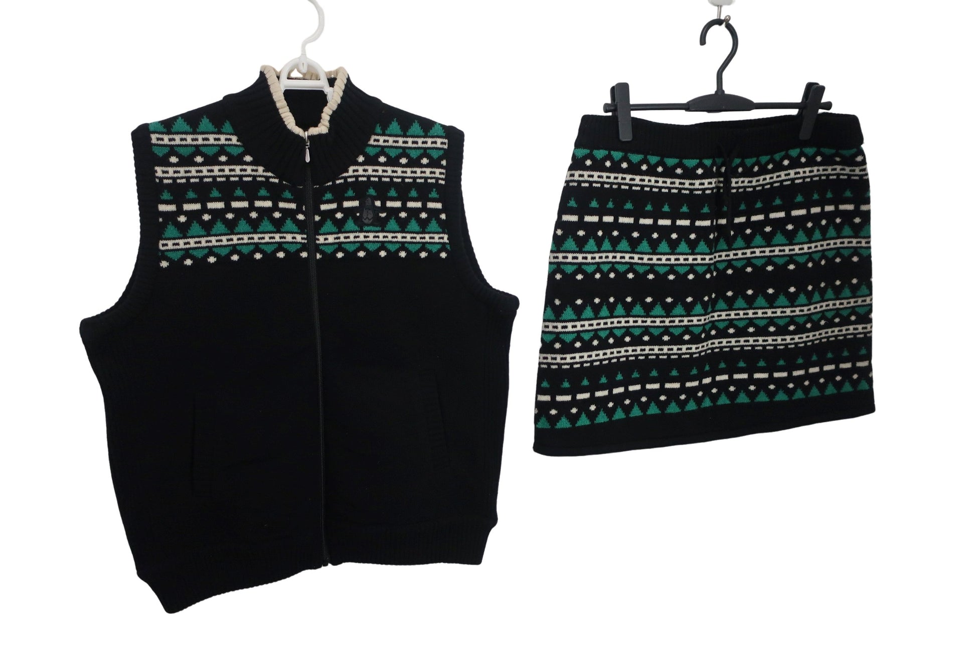 Munsingwear(マンシングウェア) 切り替えナイロンニットベスト&スカート セットアップ 黒 レディース LL A-1