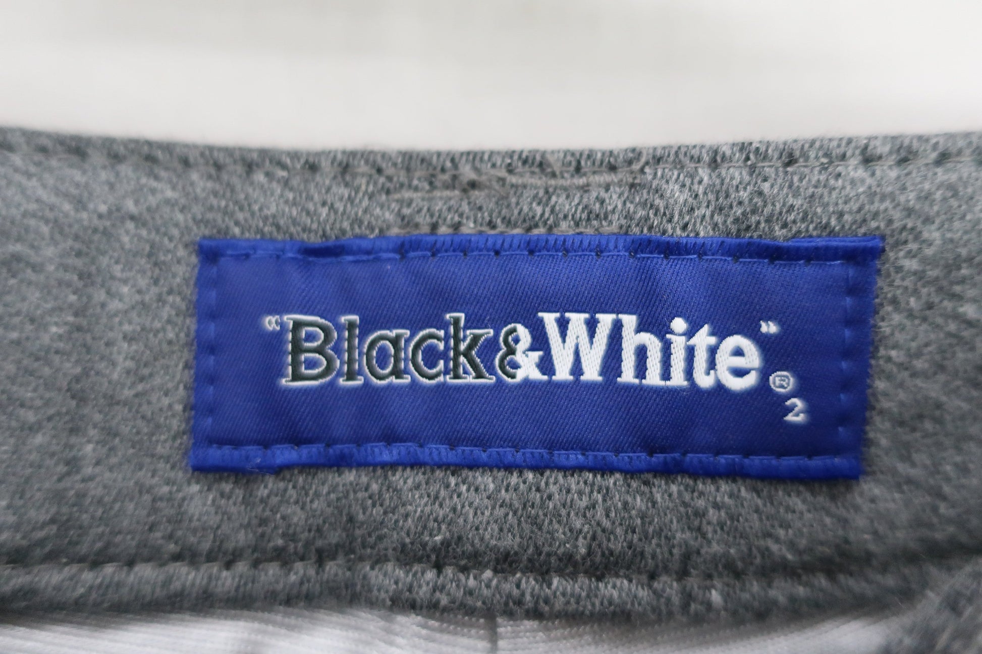 Black & White(ブラック&ホワイト) ショートパンツ グレー千鳥柄 レディース 2 B-4