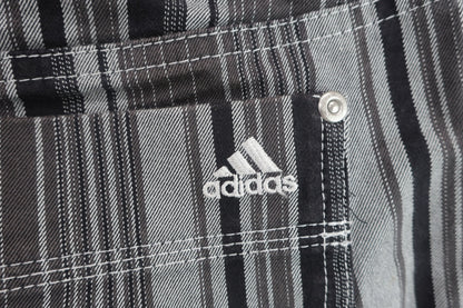 adidas(アディダス) ショートパンツ グレー黒ストライプ レディース M A-4