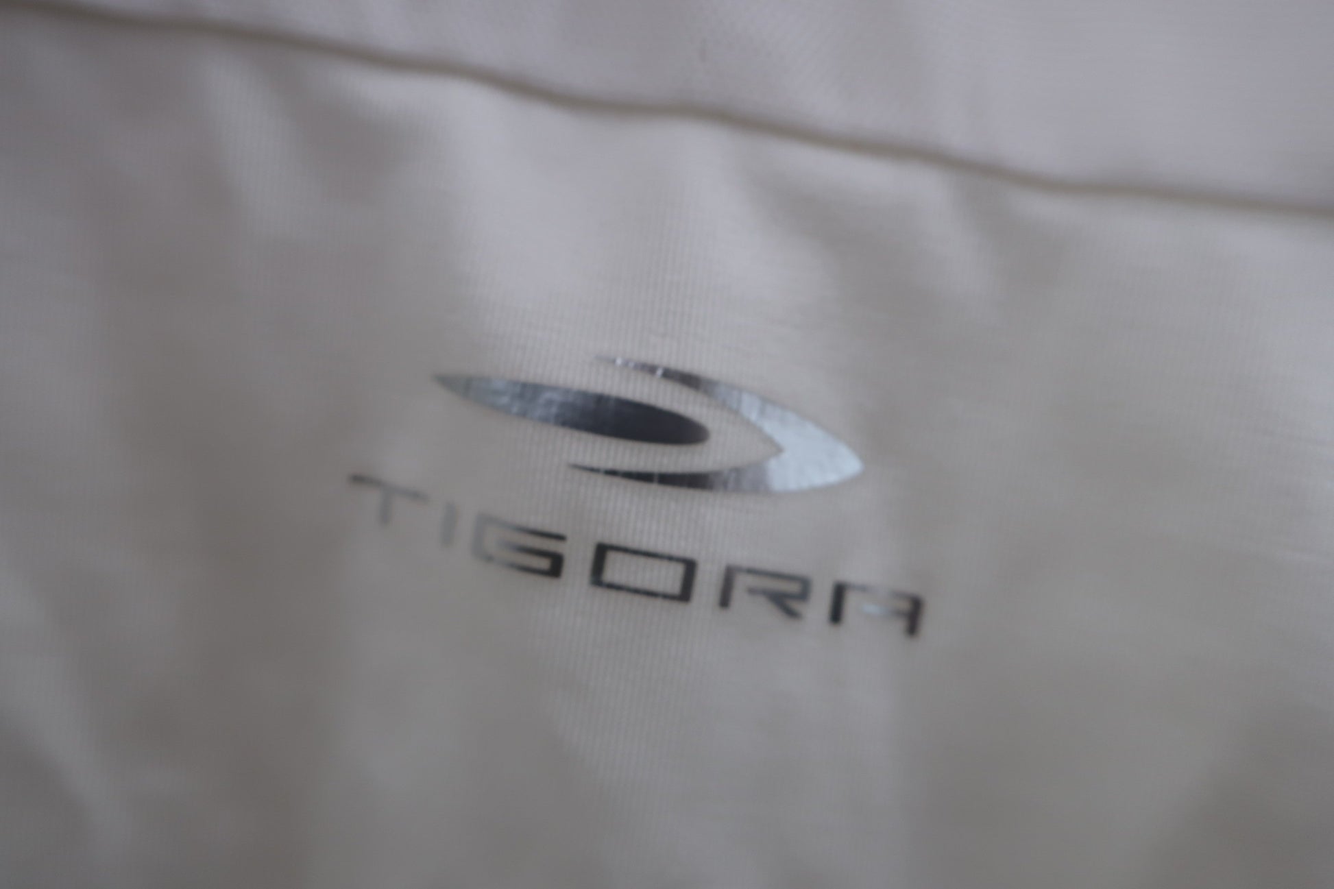 TIGORA(ティゴラ) 長袖インナーシャツ 白 レディース L B-2