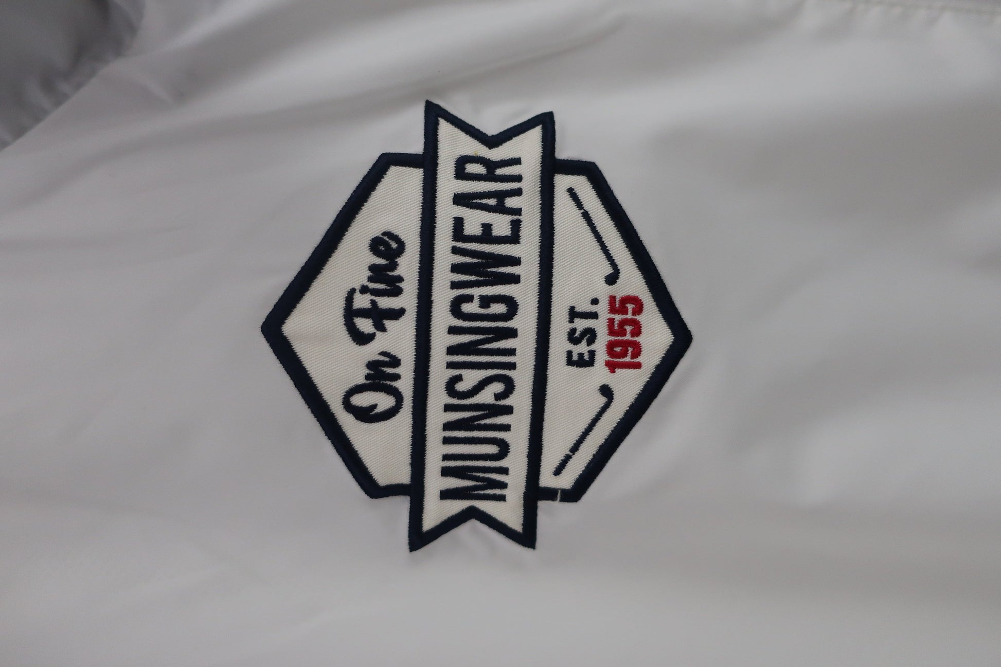 Munsingwear(マンシングウェア) ナイロンブルゾン 白 メンズ M A-4
