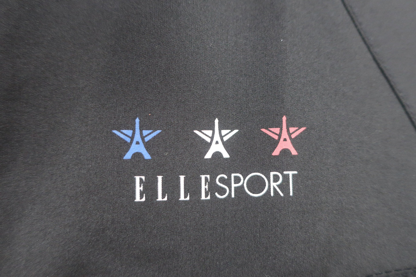 ELLESPORT ナイロンパーカー 黒 レディース M A