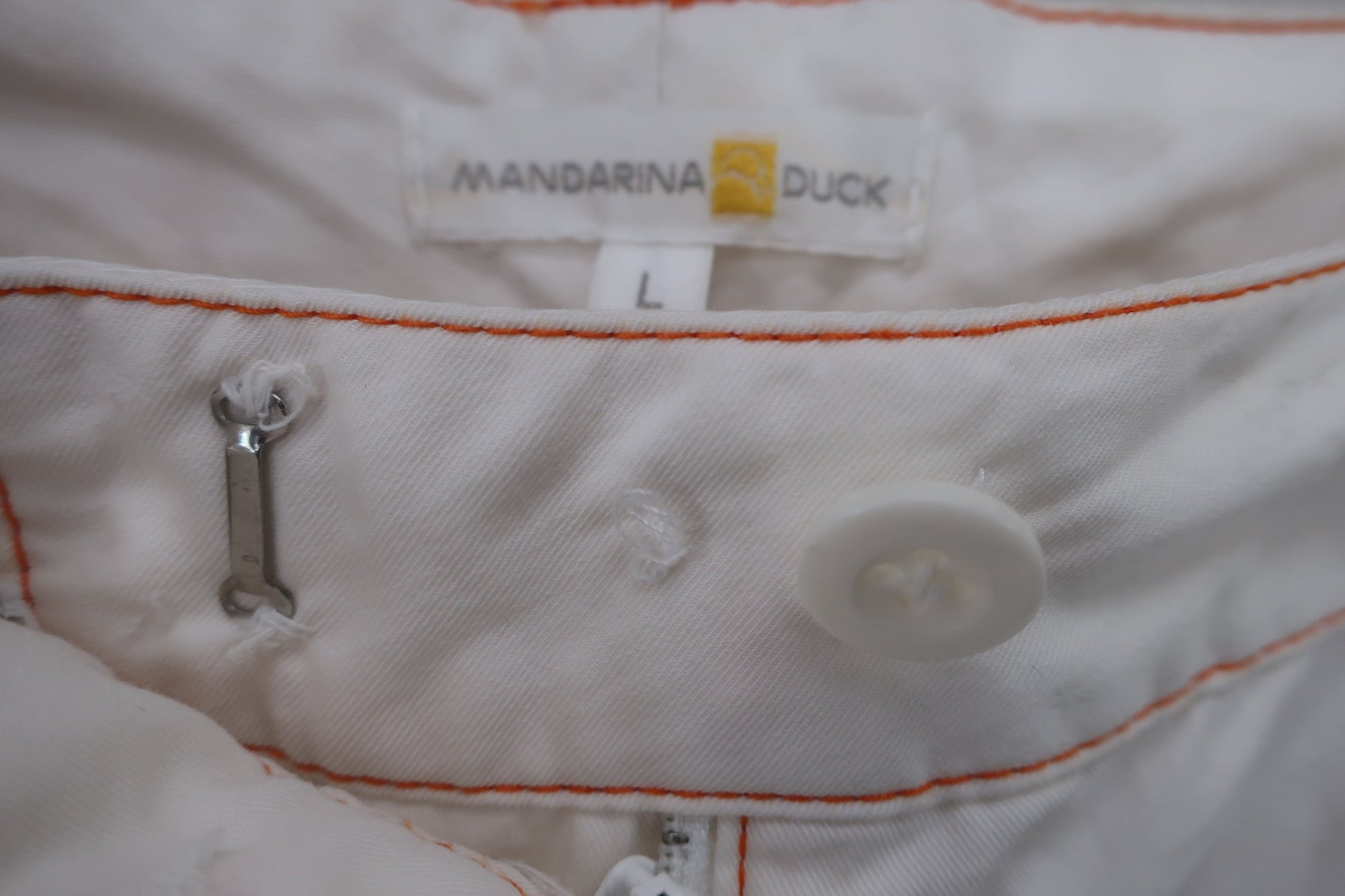 MANDARINA DUCK(マンダリナダック) パンツ 白オレンジ レディース L B