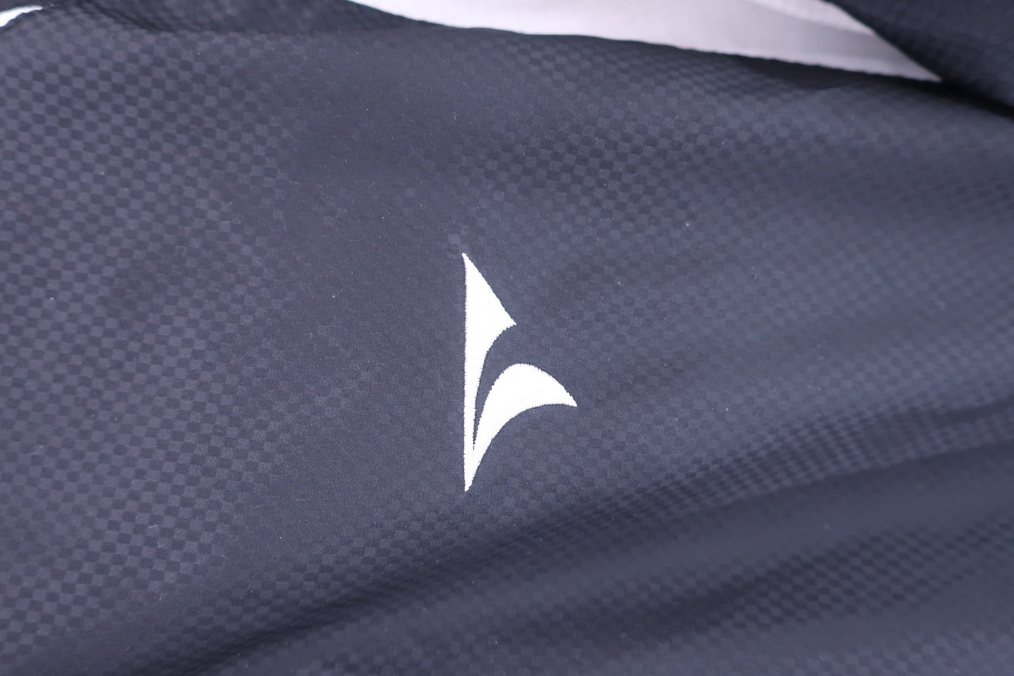 TOURSTAGE(ツアーステージ) ハーフジップスニード 黒 メンズ M B
