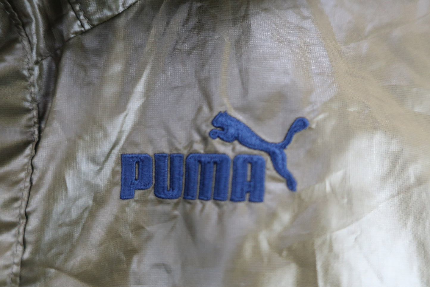 PUMA GOLF(プーマゴルフ) リバーシブルウィンドブレーカー カーキ / 黄緑 レディース S A