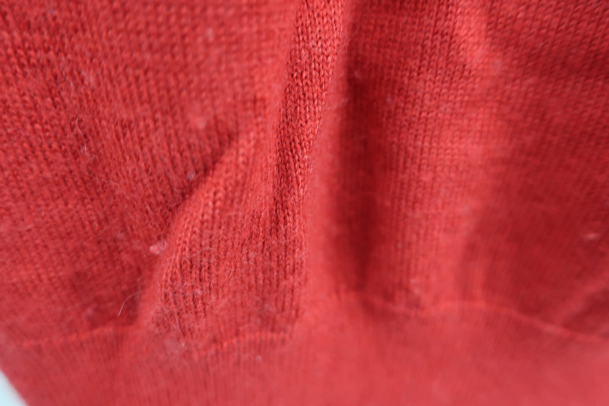 SRIXON(スリクソン) ニットベスト 赤 メンズ M A