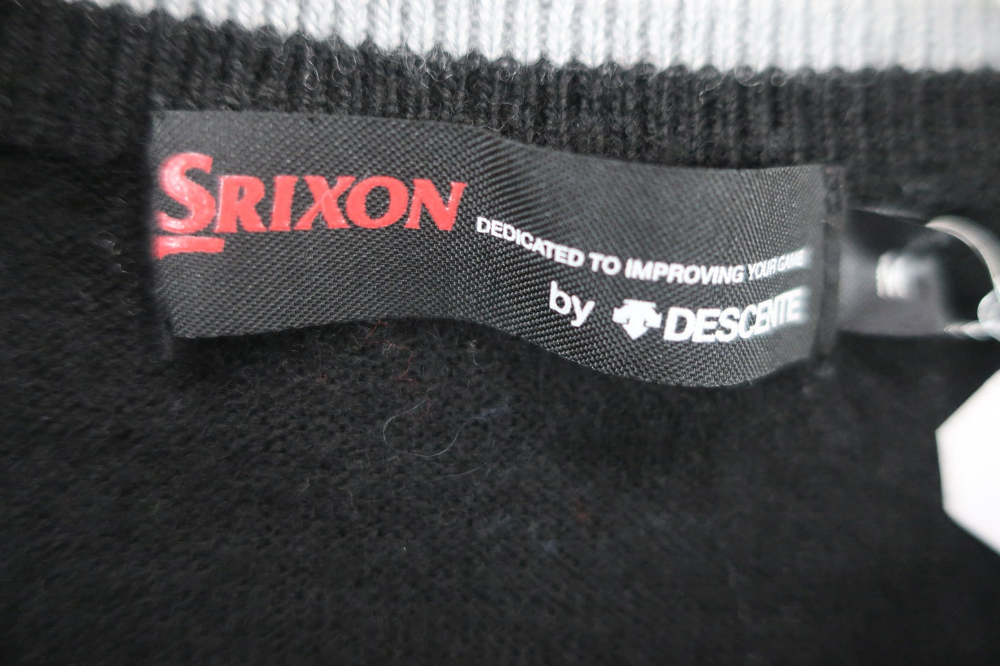 SRIXON(スリクソン) ニットベスト 黒 メンズ M A