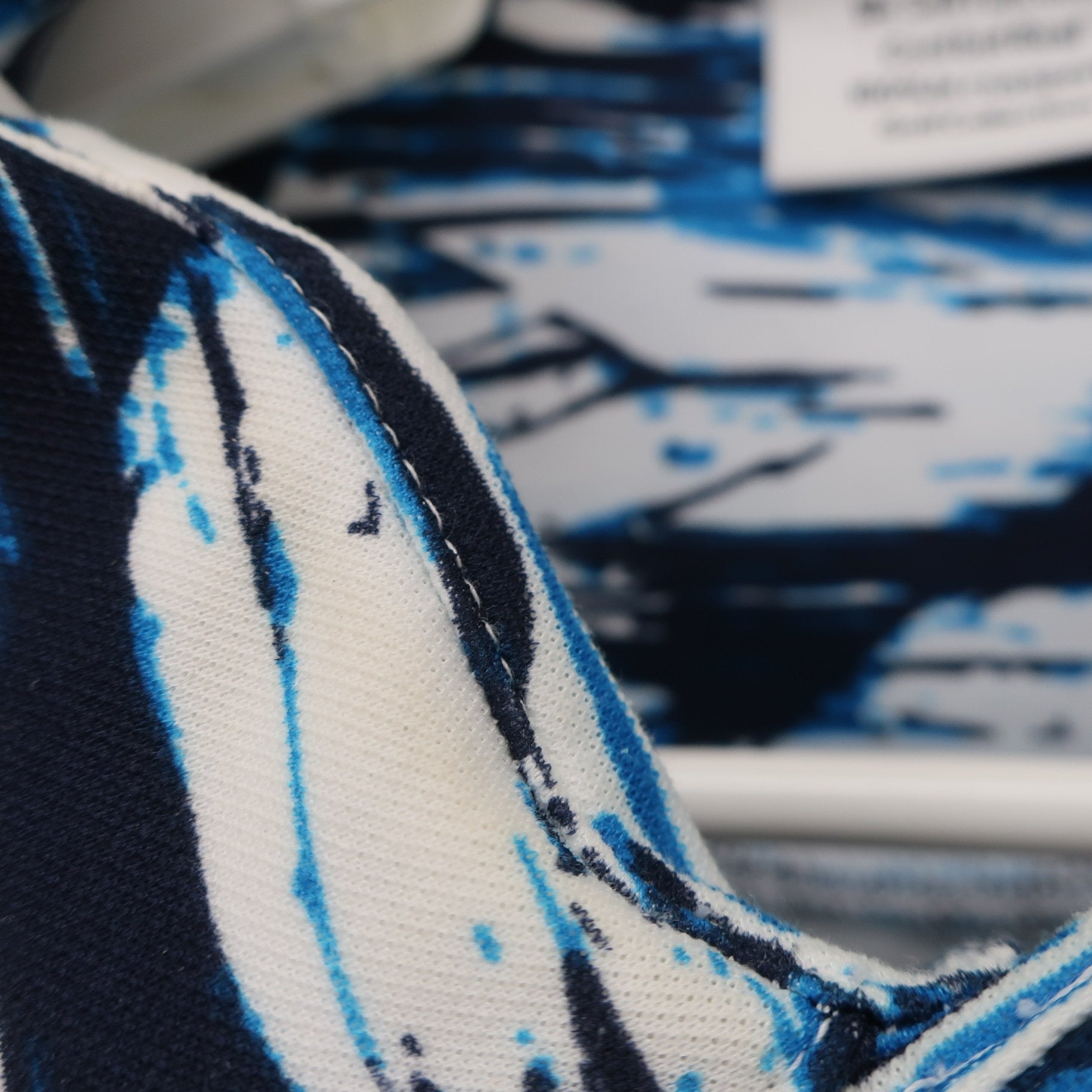 le coq sportif(ルコックスポルティフ) ポロシャツ 青系総柄 メンズ LL A