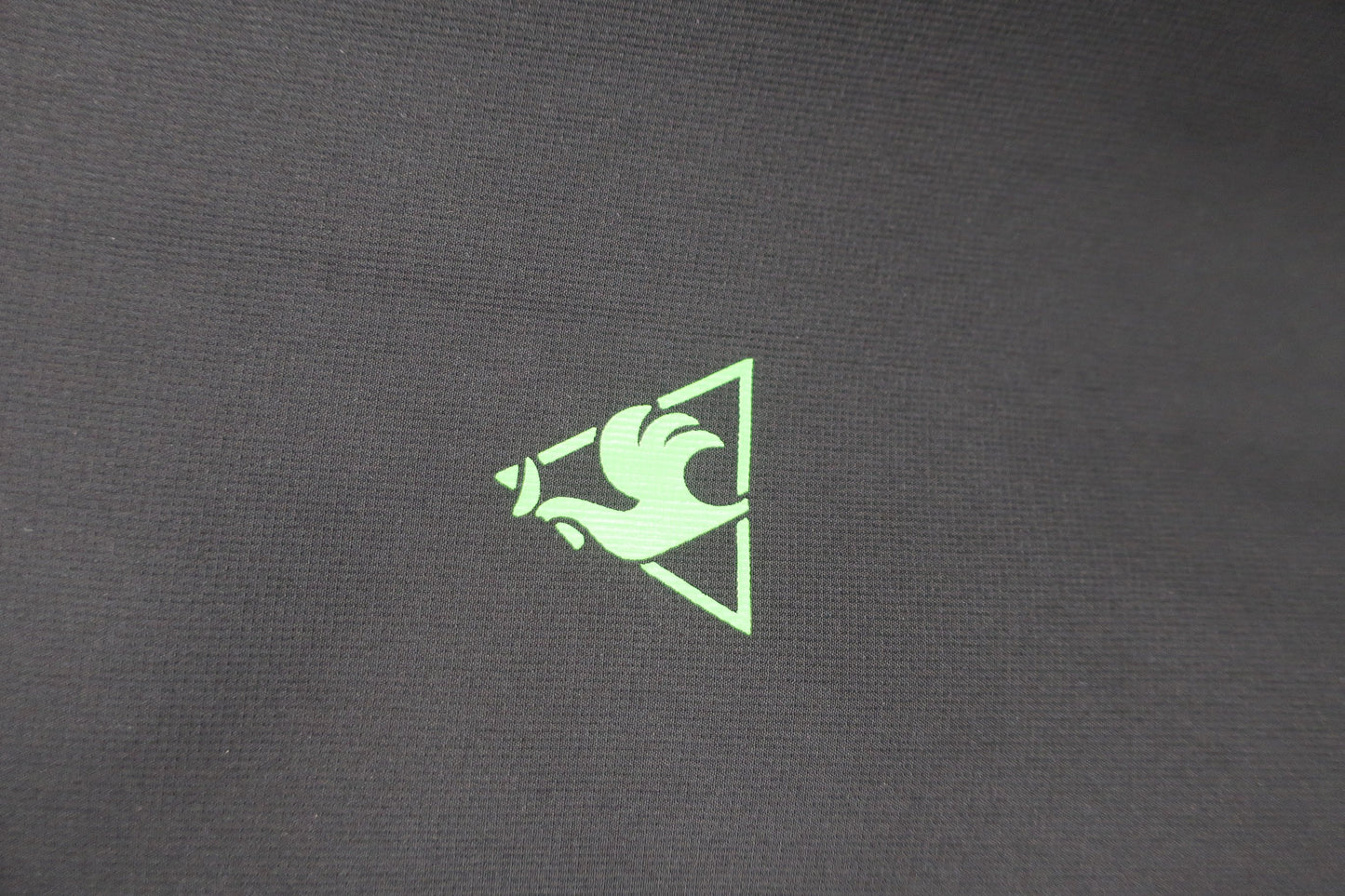le coq sportif(ルコックスポルティフ) ハーフジップシャツ 黒黄緑 メンズ XO B