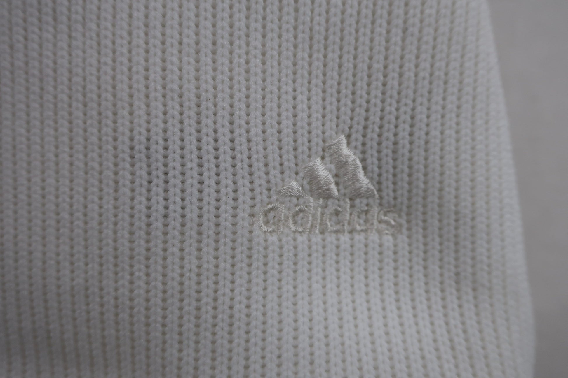 adidas(アディダス) ニットベスト 白 レディース M B