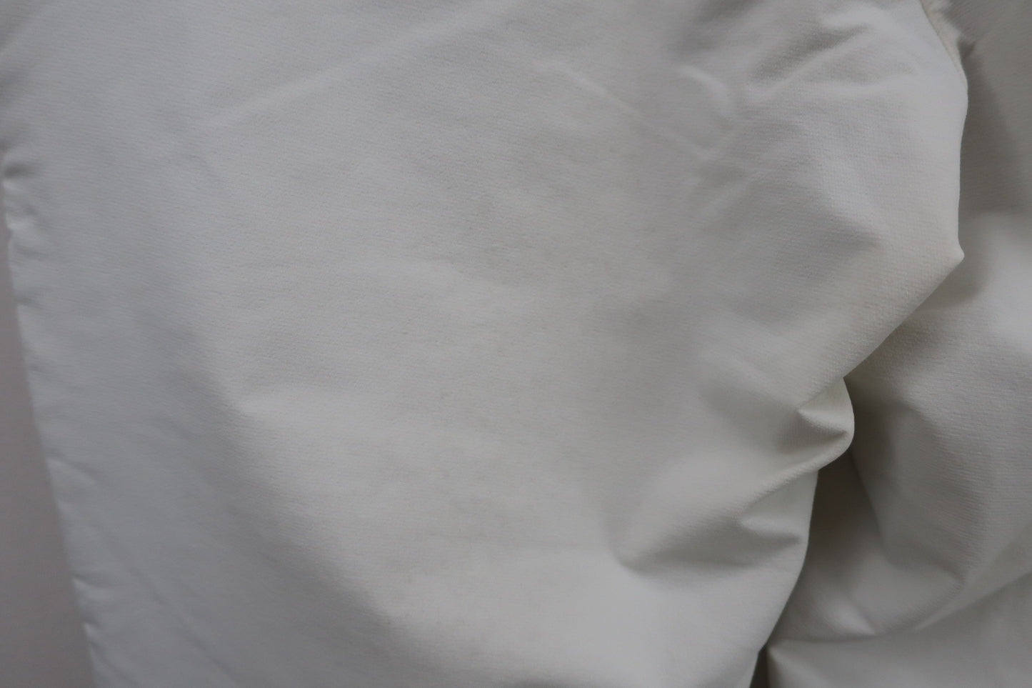 CHERVO(シェルボ) パンツ 白 レディース I44 D38 F+E40 B