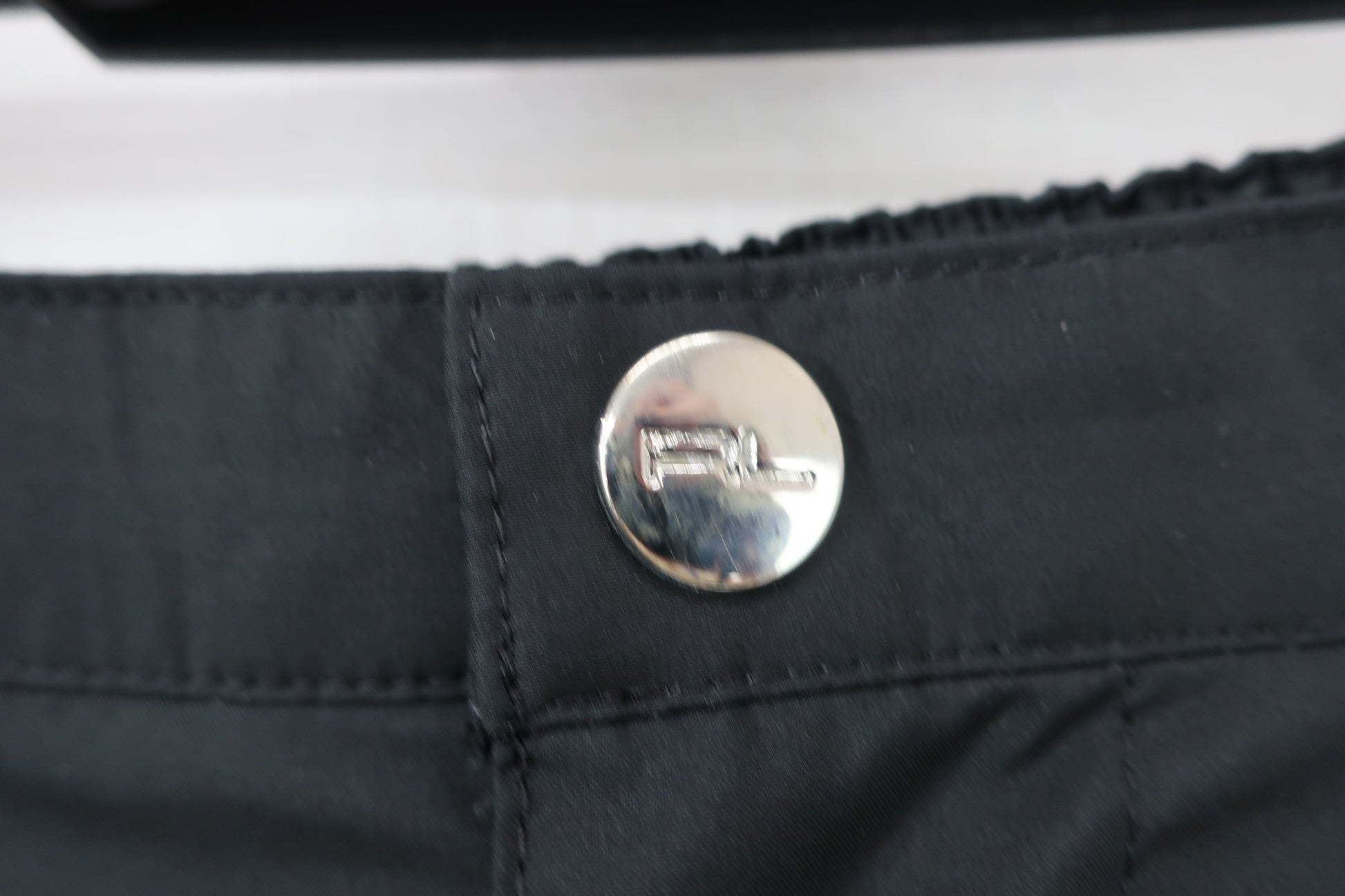 RALPH LAUREN GOLF(ラルフローレンゴルフ) ナイロンパンツ 黒 レディース 9 A