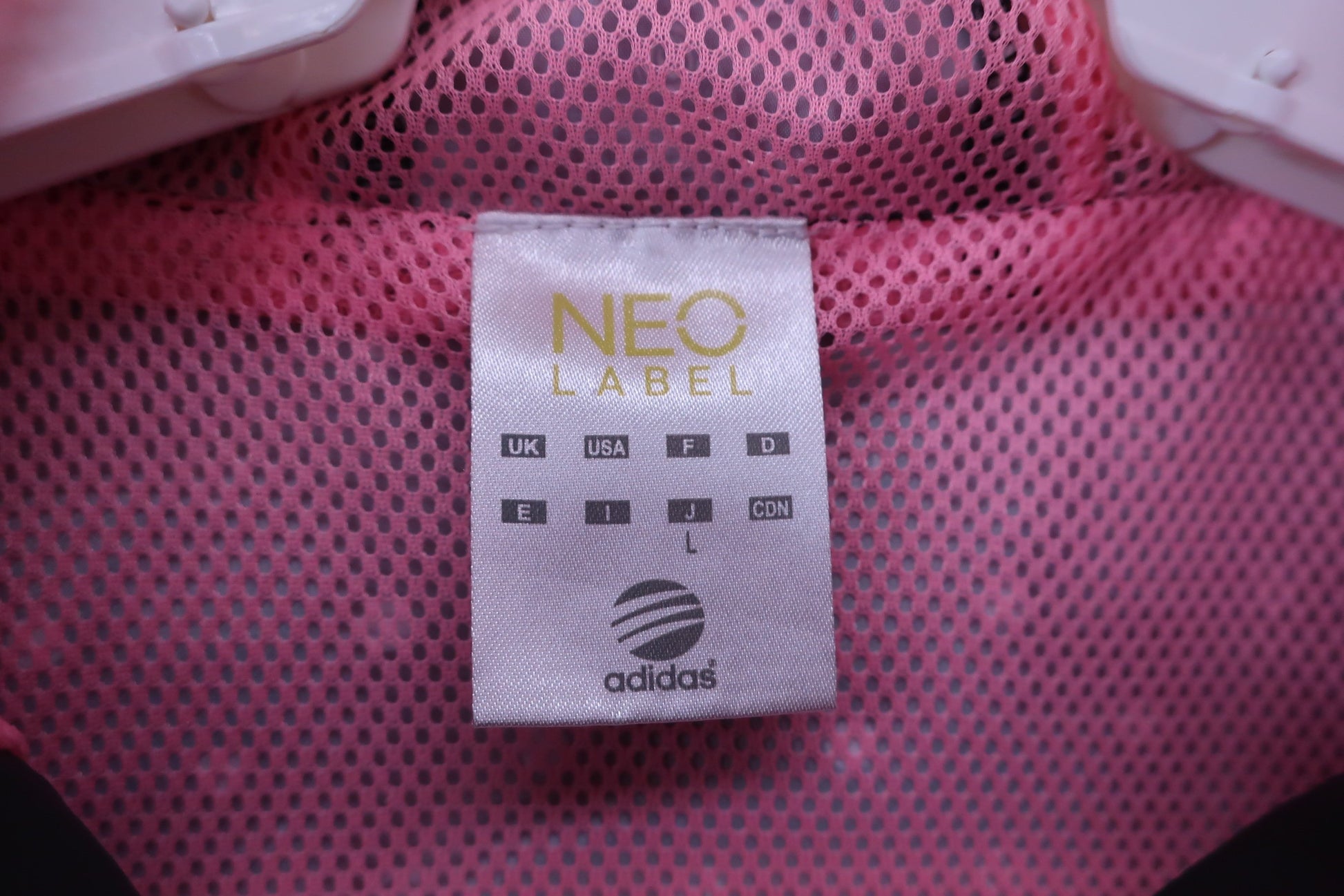 adidas(アディダス) ナイロンウィンドブレーカー 黒白水玉 レディース L C