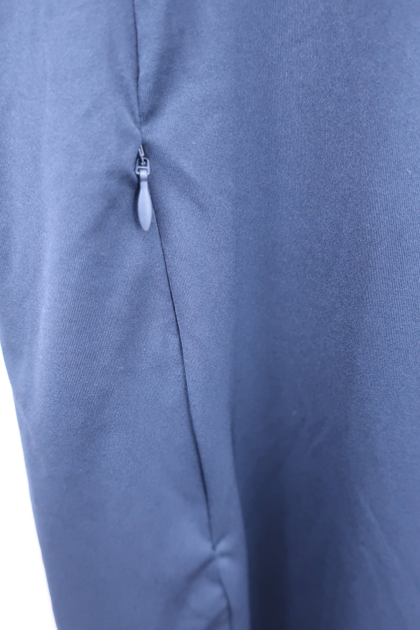 J.LINDEBERG(ジェイ リンドバーグ) ノースリーブワンピース(インナーパンツ付き) ネイビー レディース M A