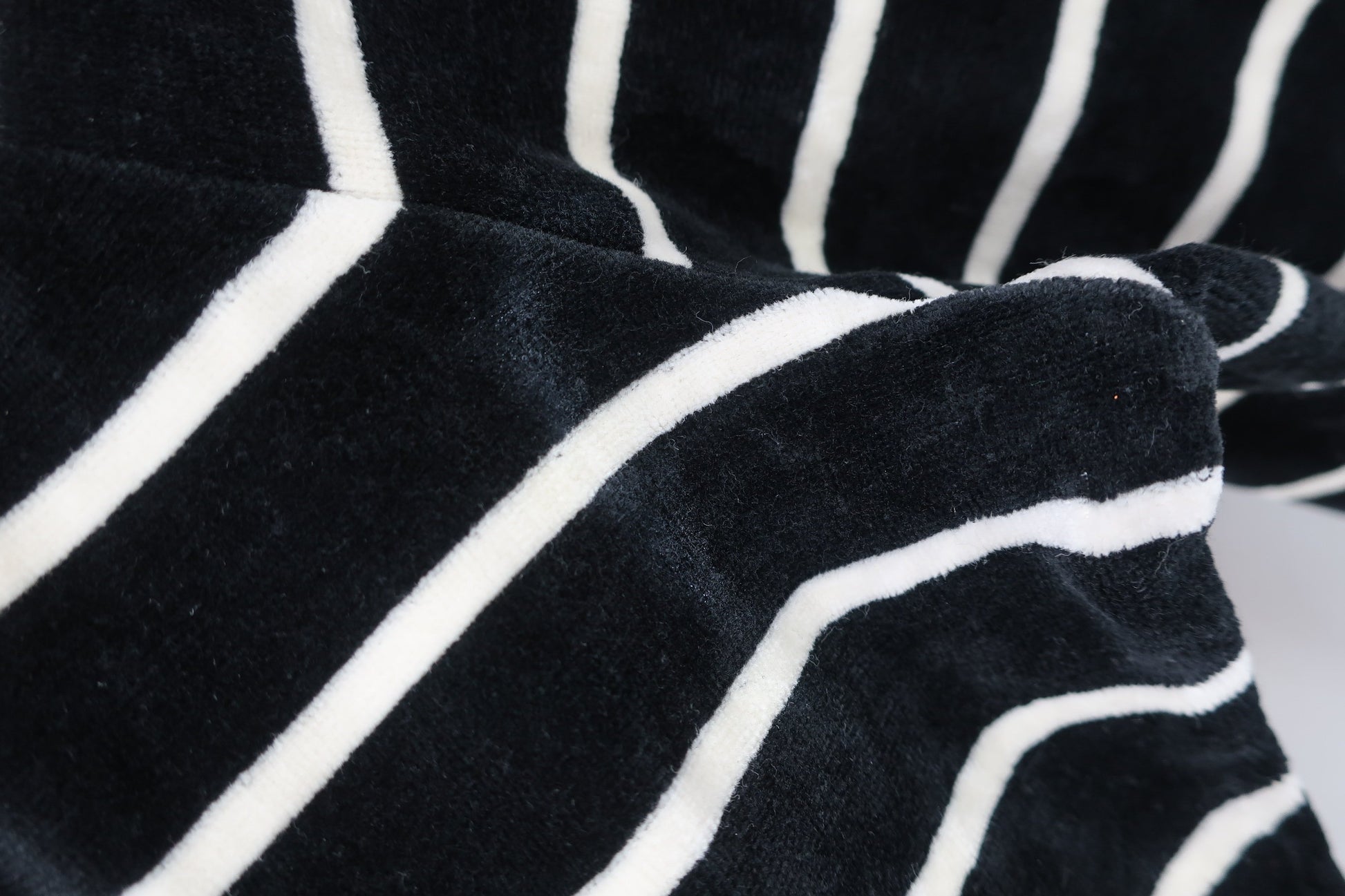 M.U SPORTS(エムユースポーツ) ハーフジップトレーナー 黒白ボーダー レディース F B