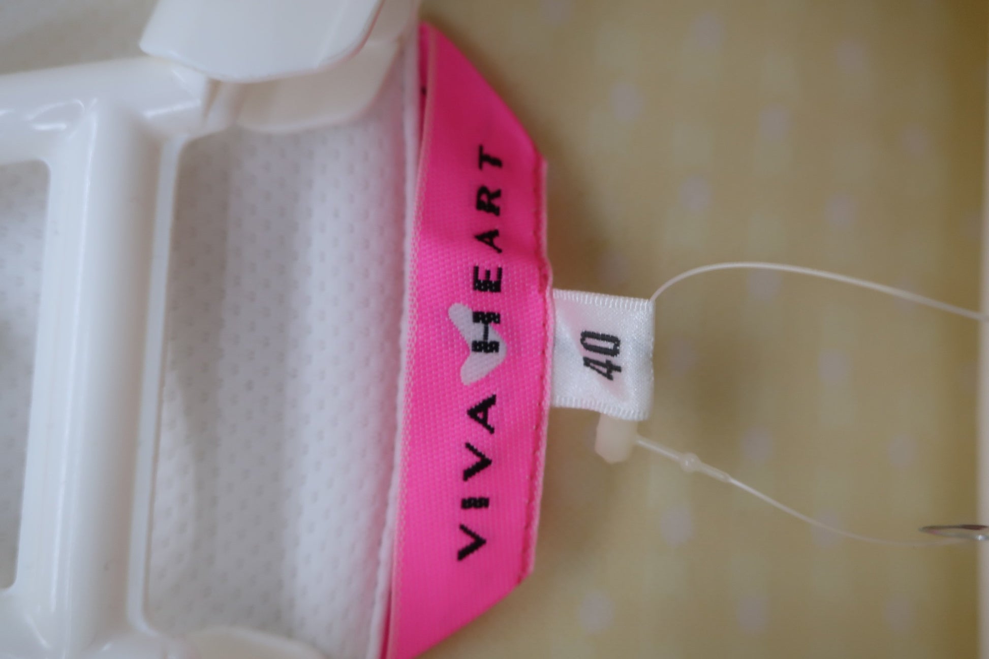 VIVA HEART(ビバハート) ジップアップトレーナー 黄色チェック レディース 40 N