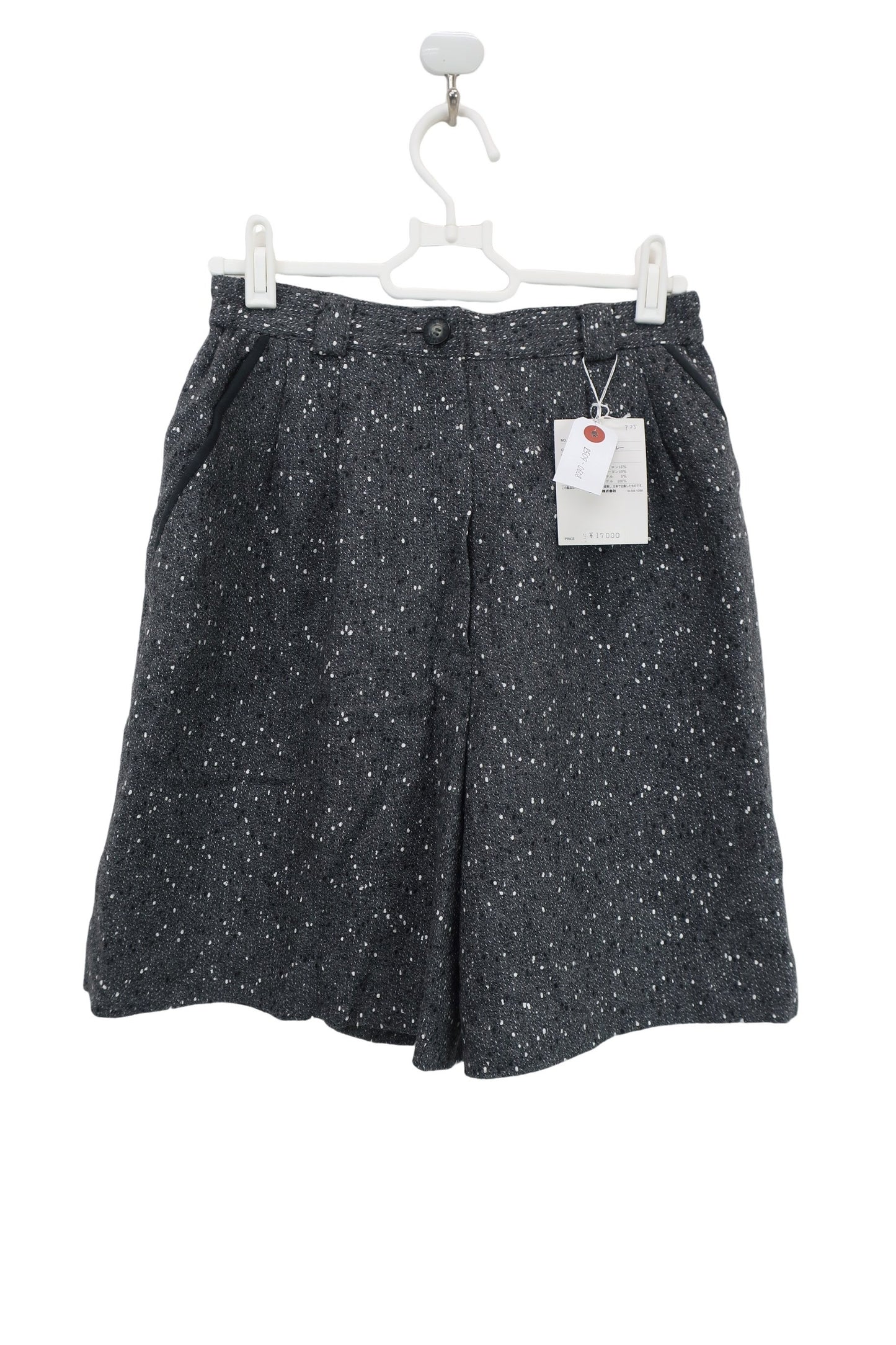 marie claire sport(マリ・クレール・スポーツ) ショートパンツ チャコールグレー レディース M N