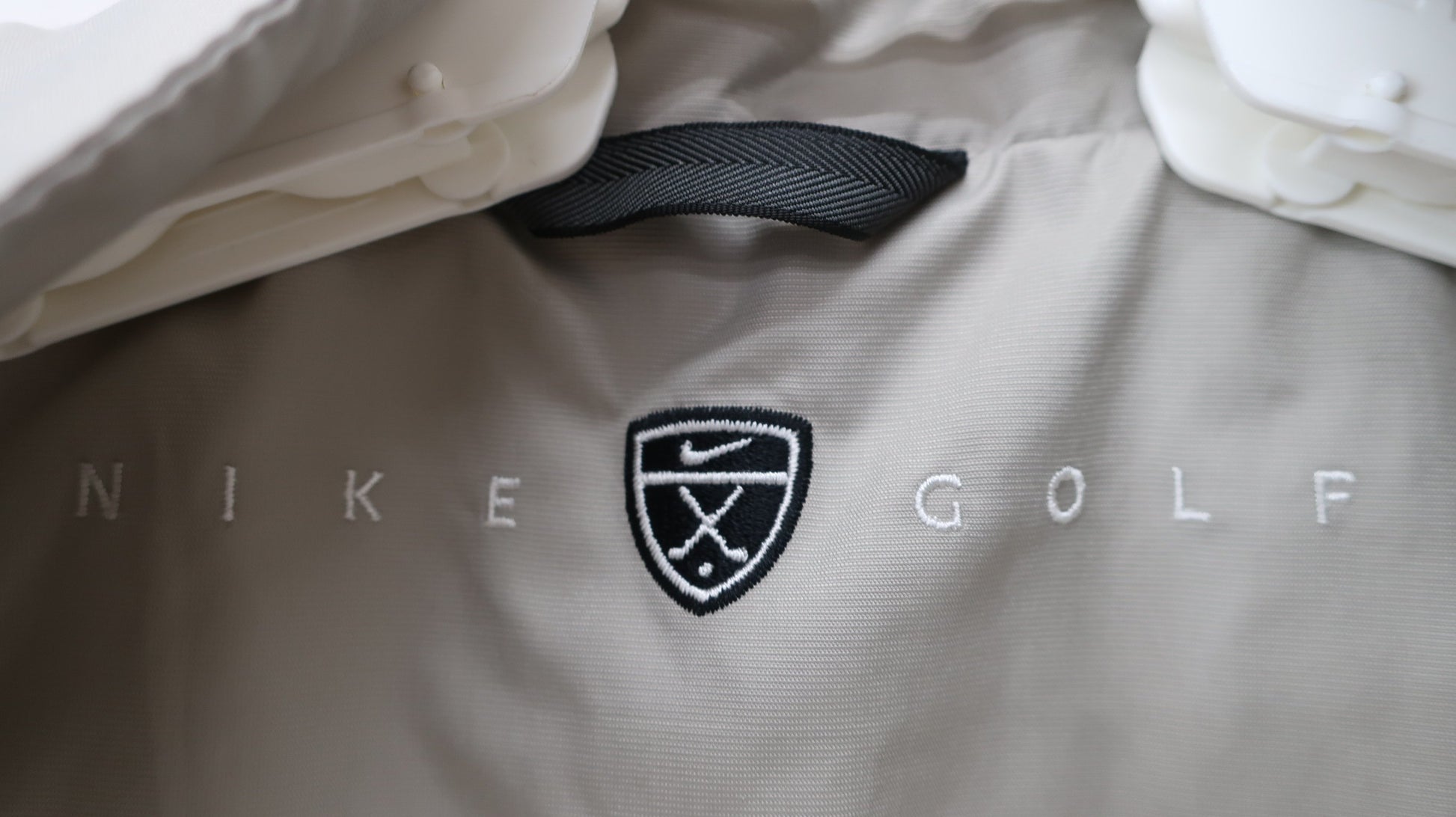 NIKE GOLF(ナイキゴルフ) 半袖ハーフジップスニード 白グレー メンズ LGG B