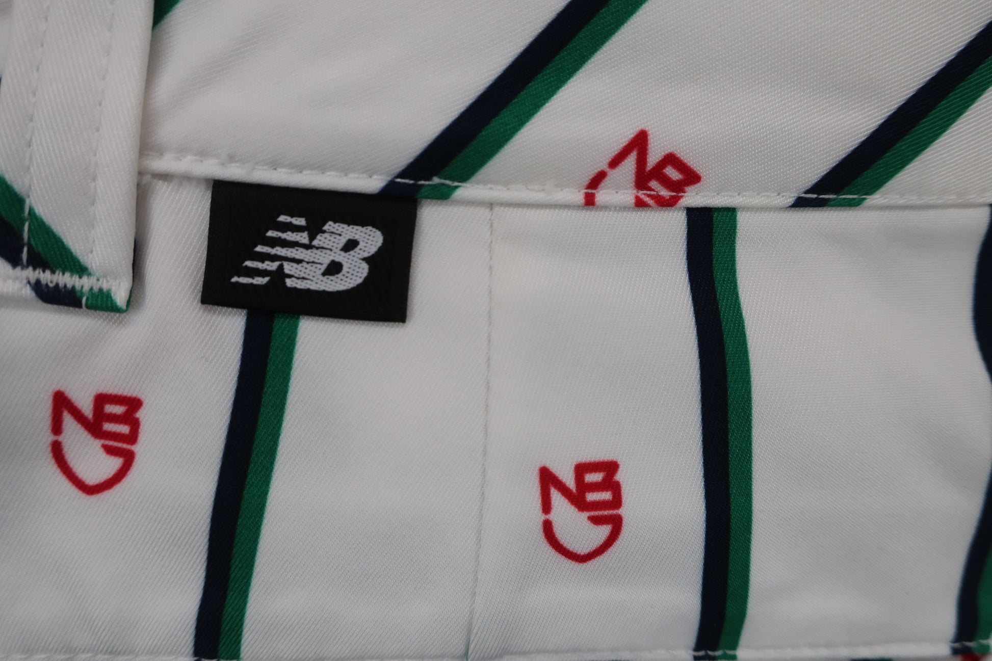 New Balance golf(ニューバランスゴルフ) ショートパンツ 白ネイビー緑ストライプ レディース 2 012-7132503 A