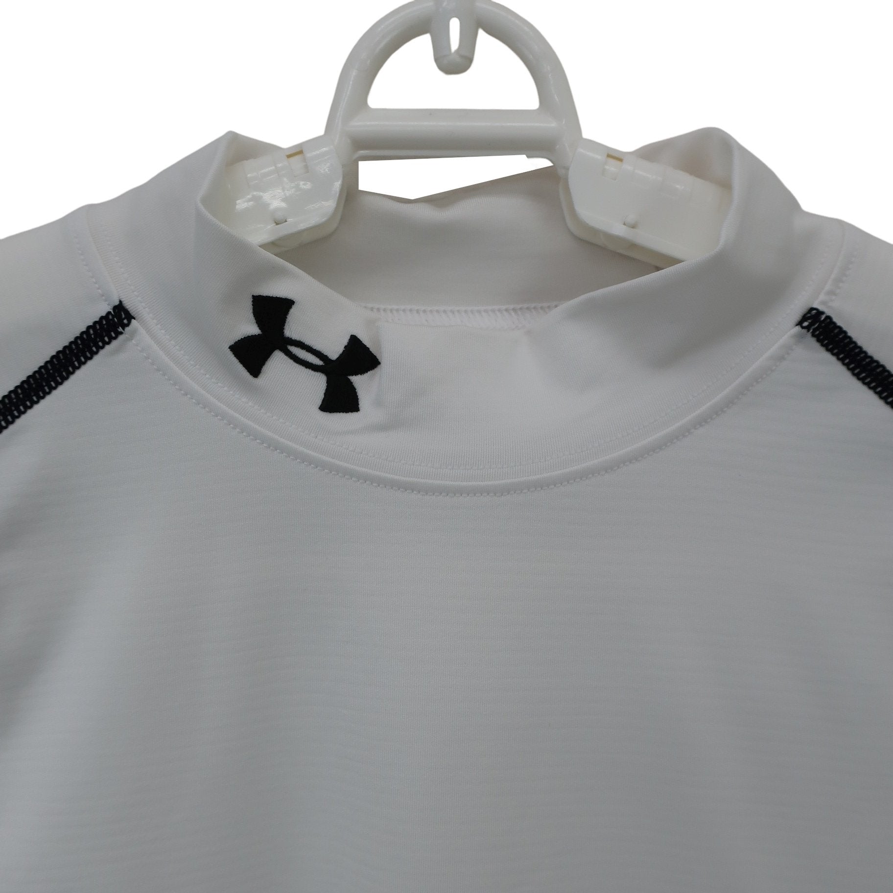 UNDER ARMOUR(アンダーアーマー) 長袖ハイネックシャツ 白 レディース LG A