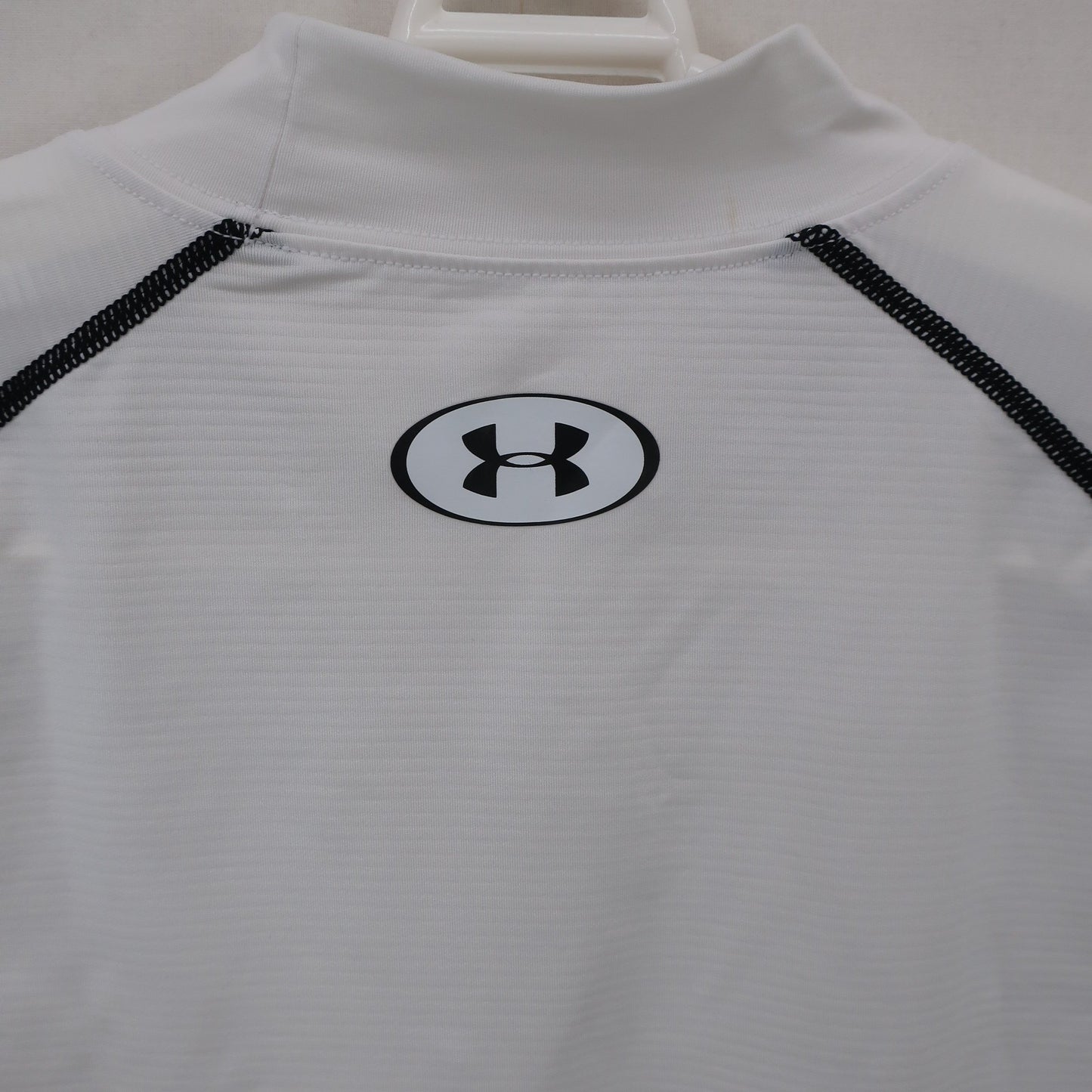 UNDER ARMOUR(アンダーアーマー) 長袖ハイネックシャツ 白 レディース LG A