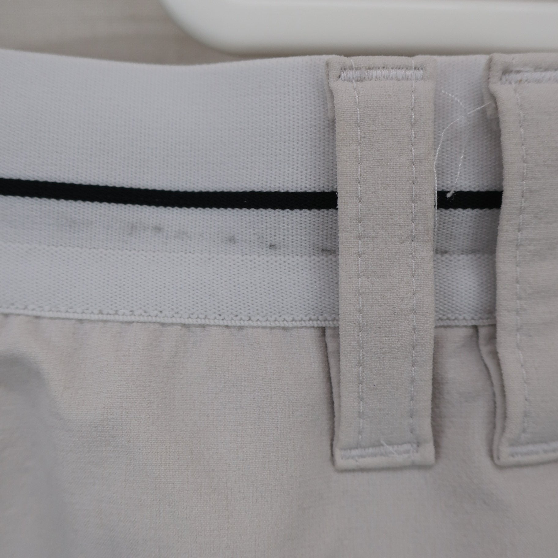 adidas(アディダス) ショートパンツ グレージュ レディース M B