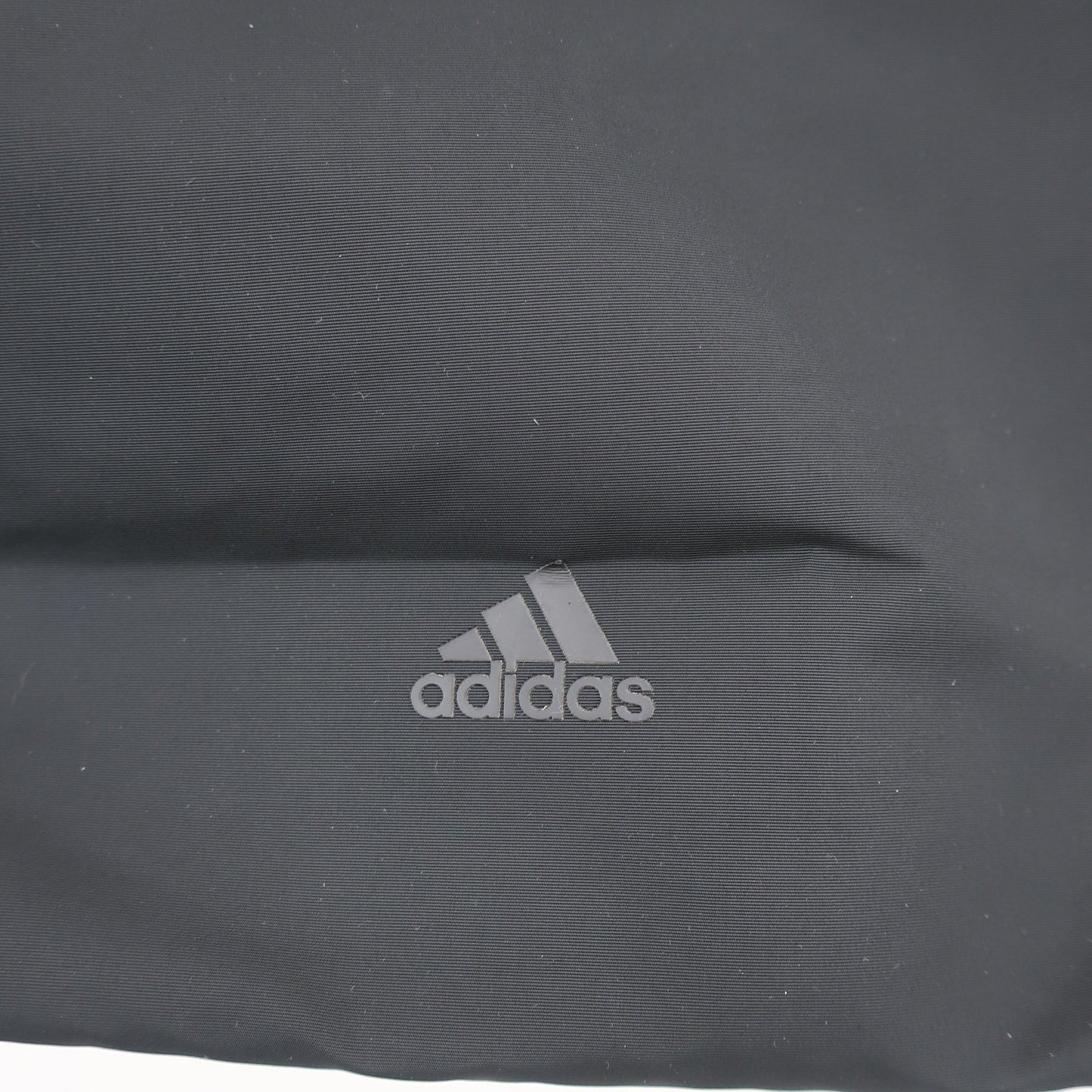 adidas(アディダス) ラウンドバッグ 黒黄色 25 cm×40cm×19cm FM4160 GUV98 N