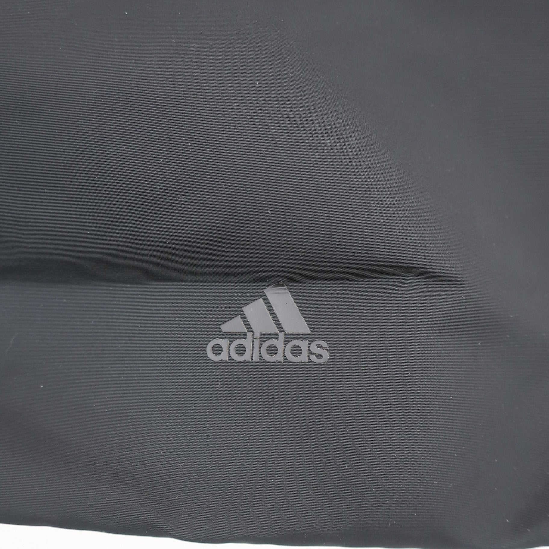 adidas(アディダス) ラウンドバッグ 黒黄色 25 cm×40cm×19cm FM4160 GUV98 N