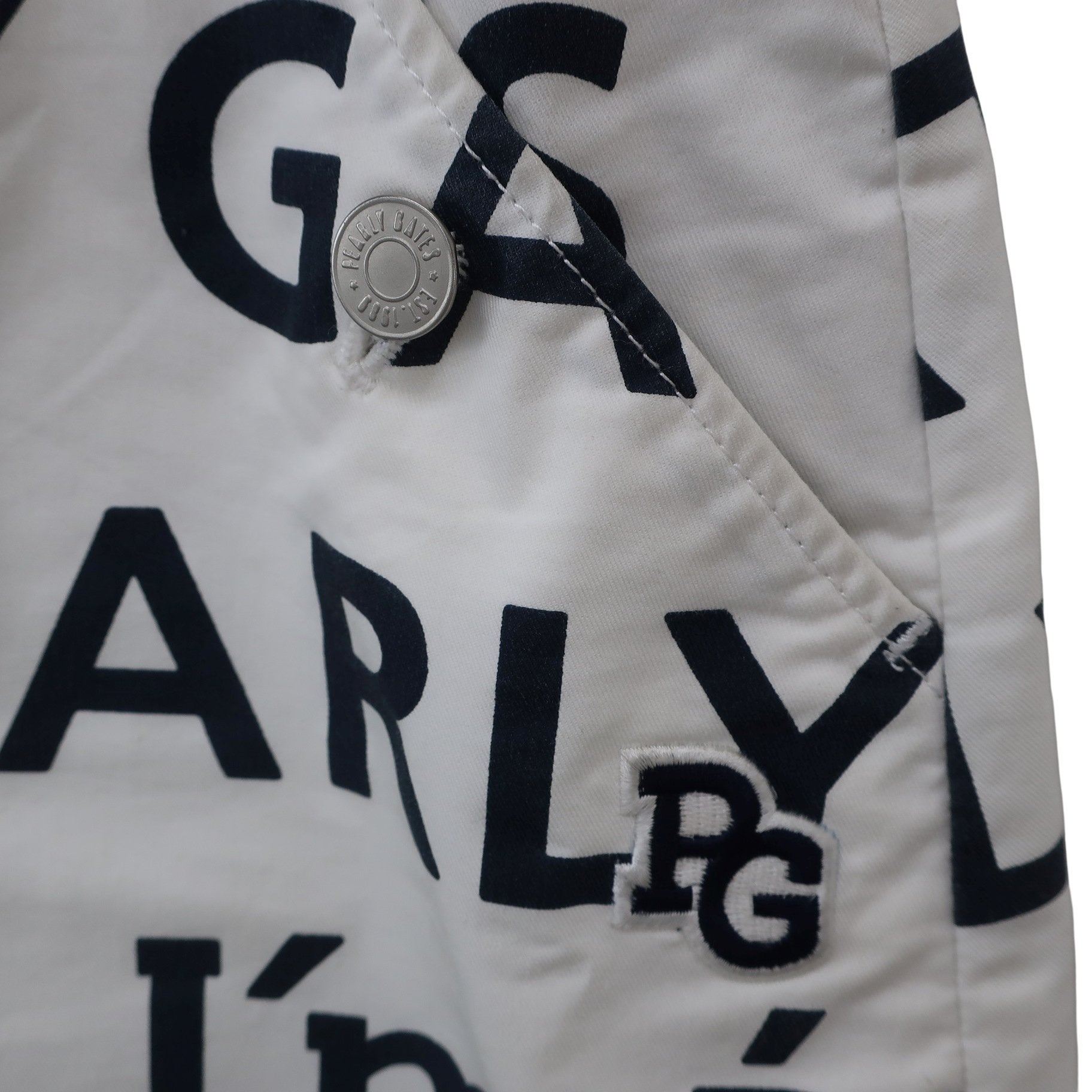 PEARLY GATES(パーリーゲイツ) スカート 白ネイビー文字柄 レディース 2 055-9134316 A