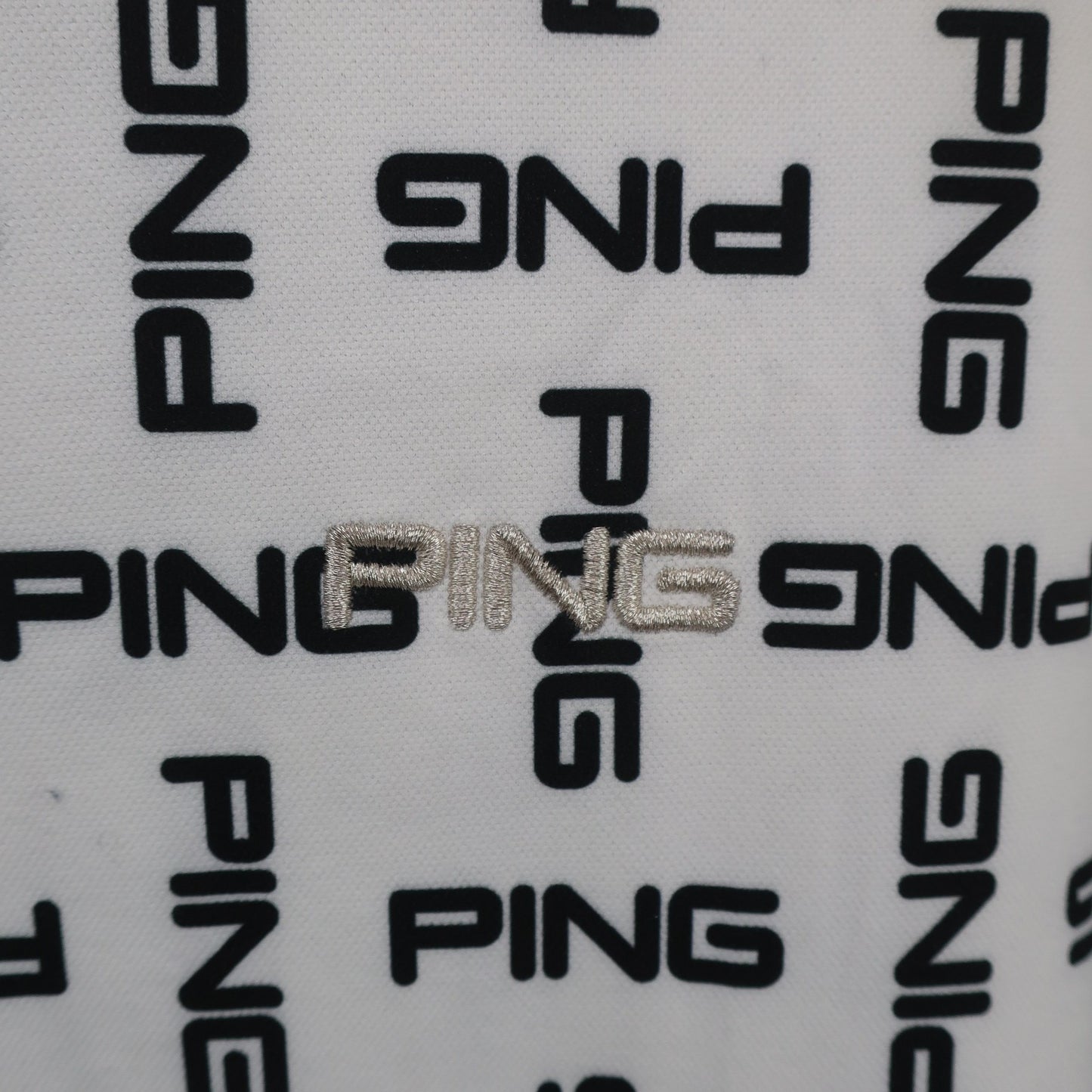 PING(ピン) 半袖モックネックシャツ 白黒ロゴ柄 メンズ L A