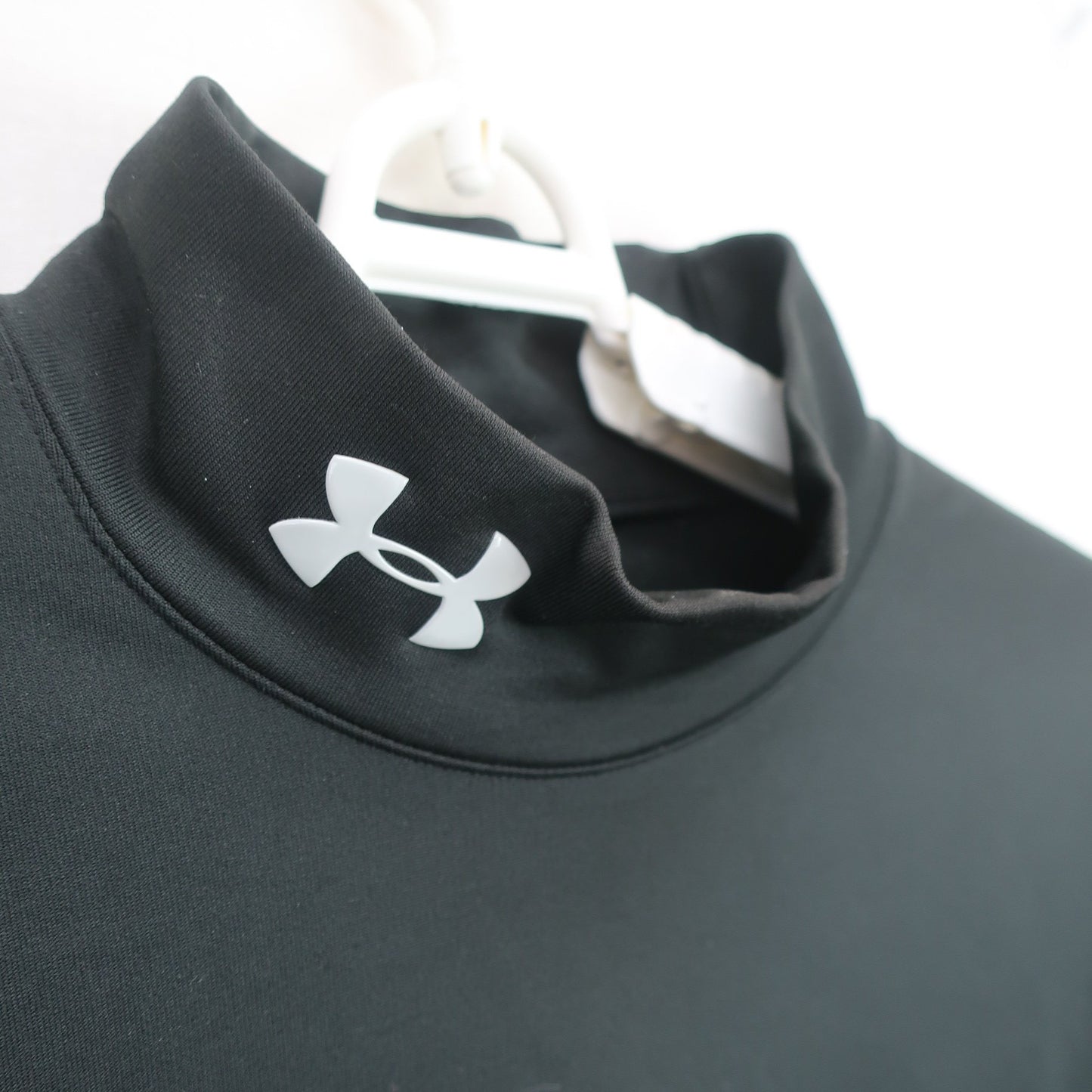 UNDER ARMOUR(アンダーアーマー) ハイネックシャツ 黒 レディース LG A