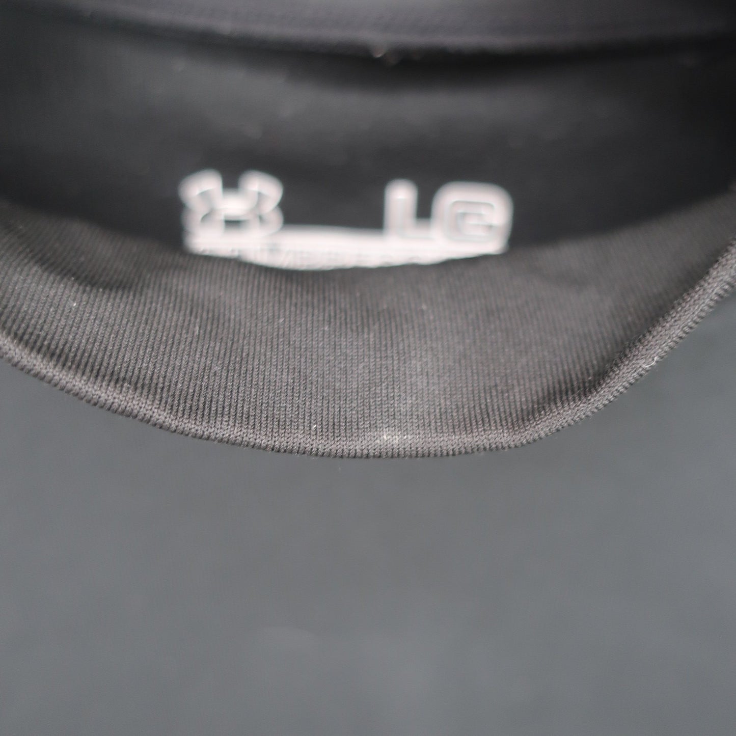 UNDER ARMOUR(アンダーアーマー) ハイネックシャツ 黒 レディース LG A