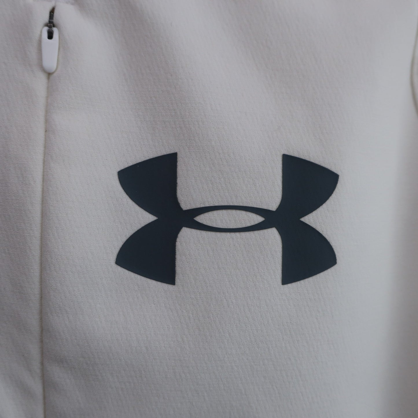 UNDER ARMOUR(アンダーアーマー) パーカー 白 メンズ SM A