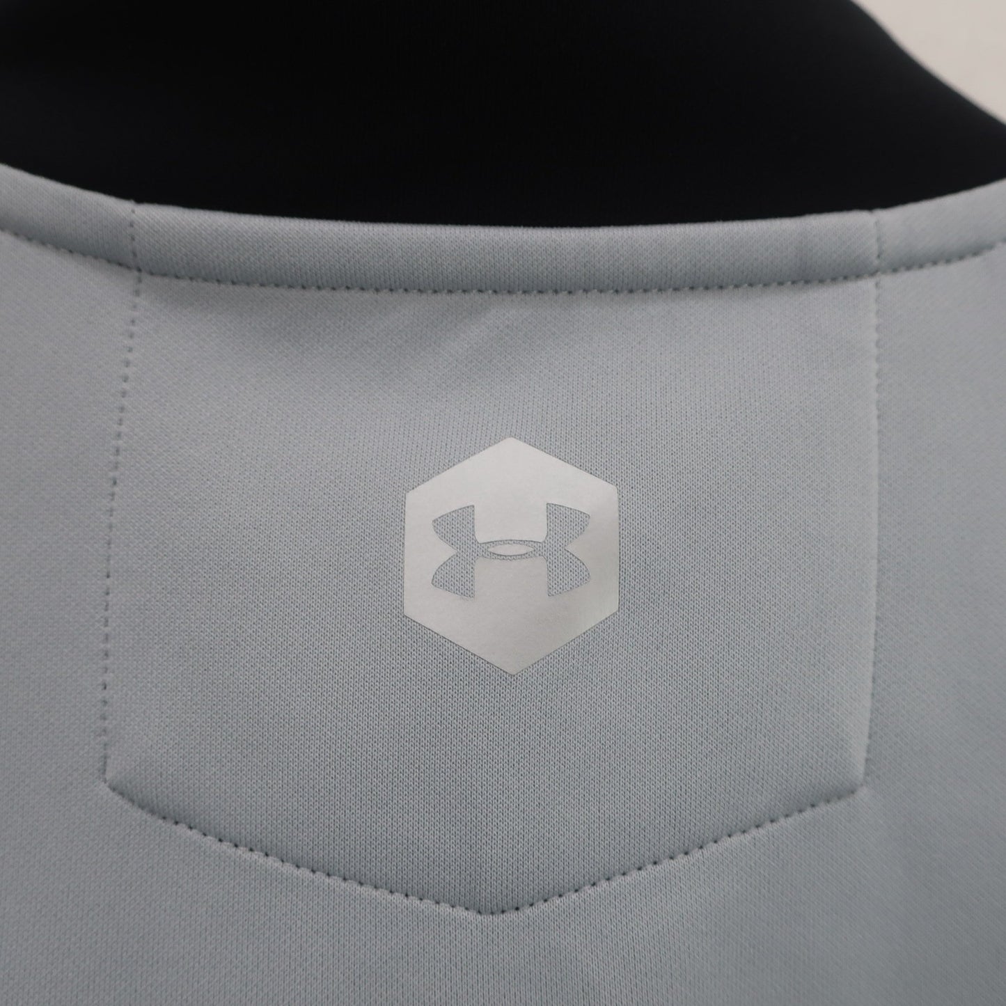 UNDER ARMOUR(アンダーアーマー) ブルゾン グレー黒 メンズ MD A
