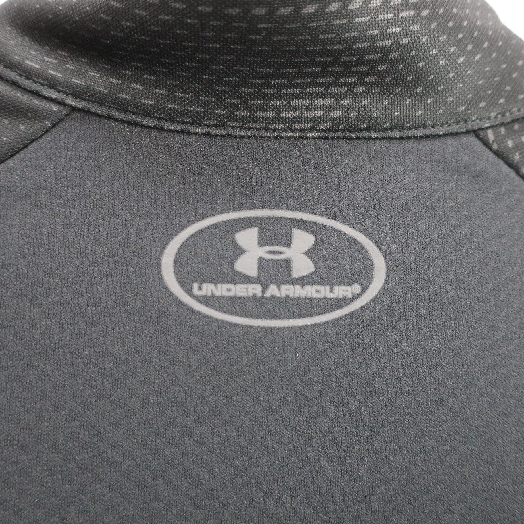 UNDER ARMOUR(アンダーアーマー) 長袖ハーフジップシャツ 黒 メンズ MD N