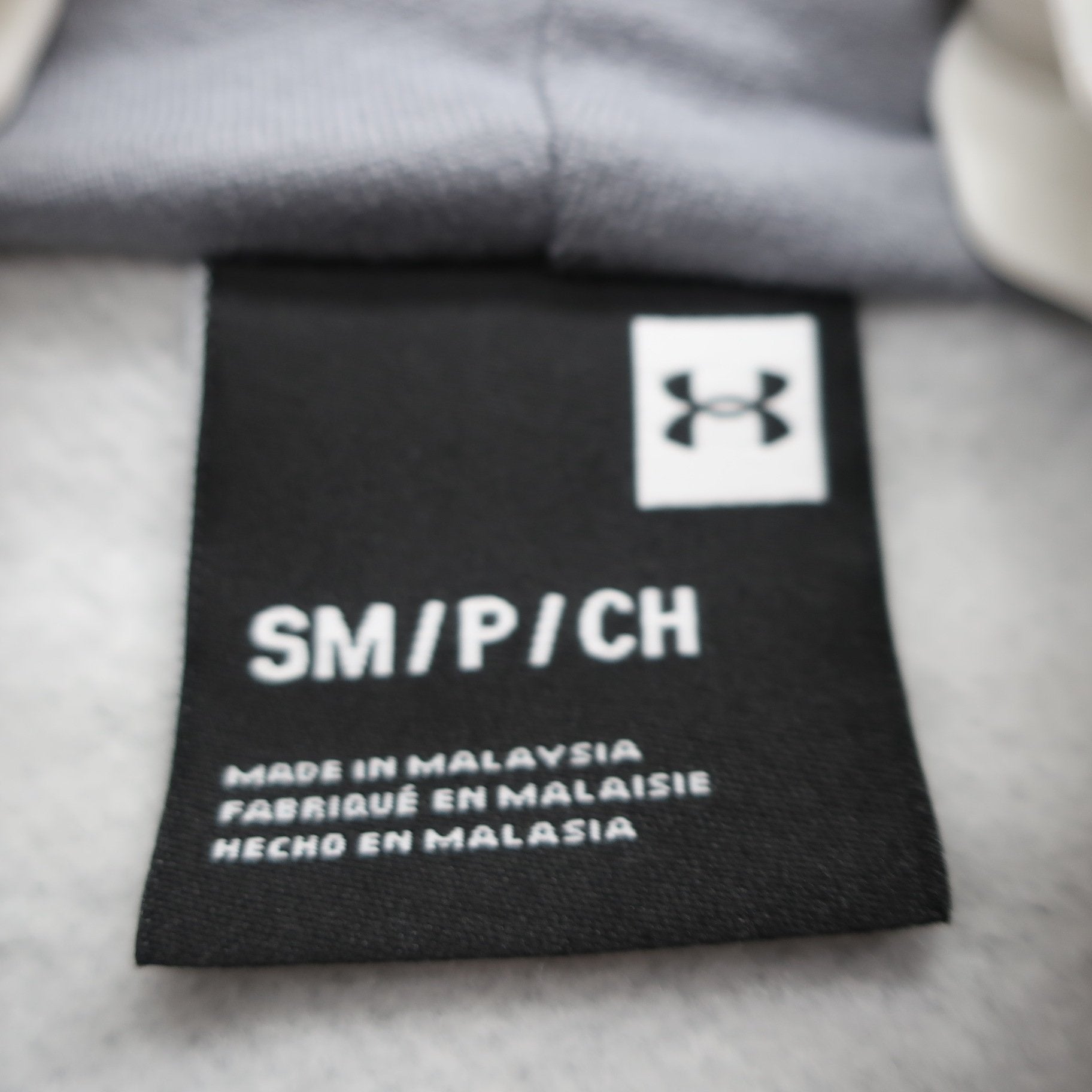 UNDER ARMOUR(アンダーアーマー) フルジップパーカー グレー メンズ SM N