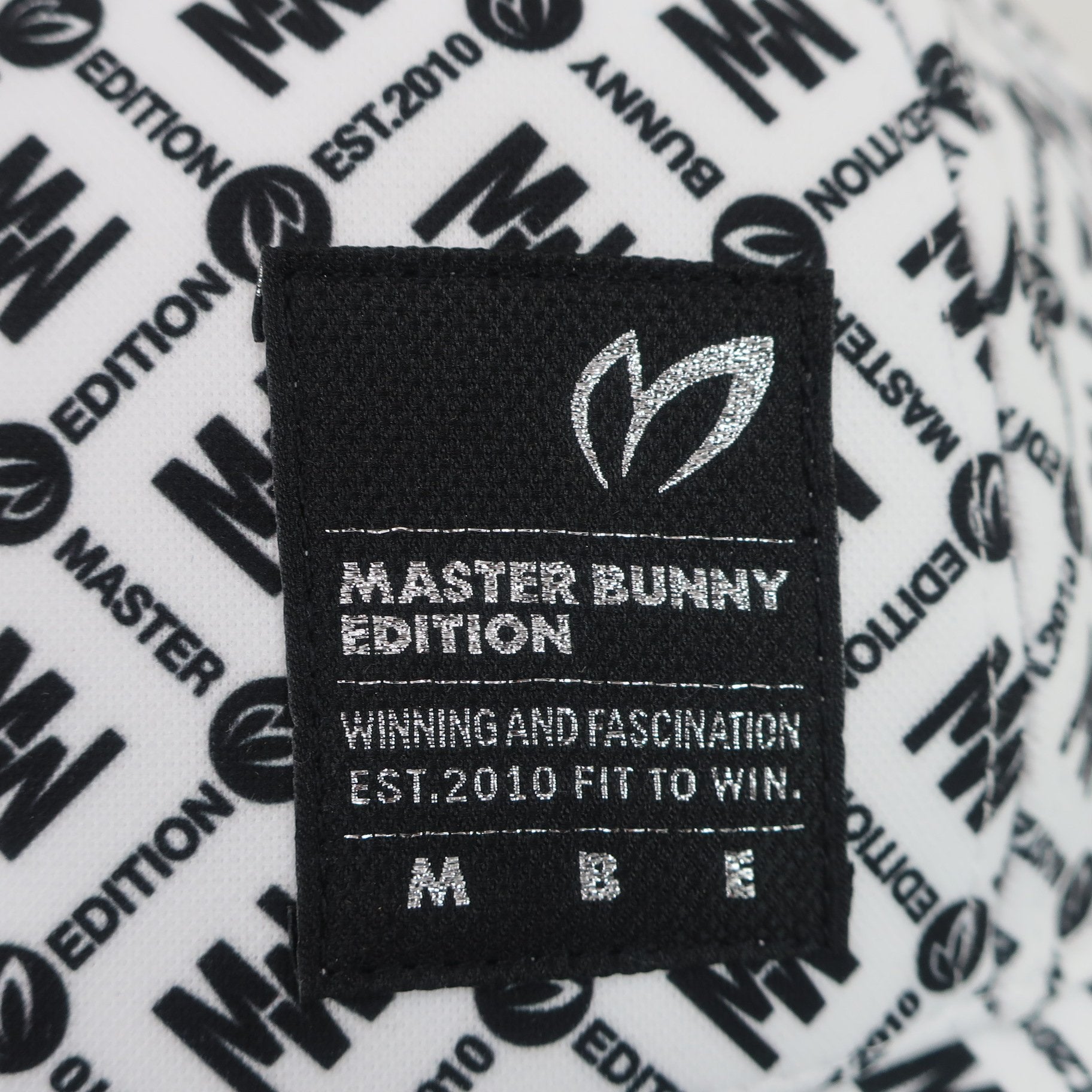 MASTER BUNNY EDITION(マスターバニーエディション) キャップ 白黒ロゴ文字柄 レディース フリーサイズ A
