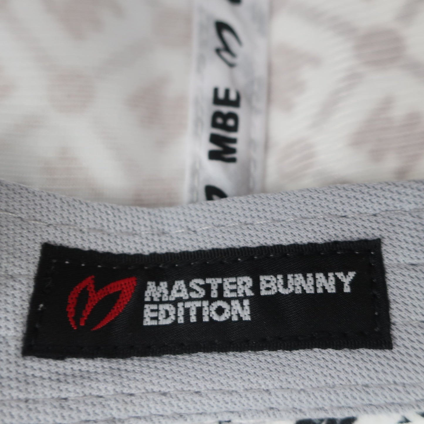 MASTER BUNNY EDITION(マスターバニーエディション) キャップ 白黒ロゴ文字柄 レディース フリーサイズ A