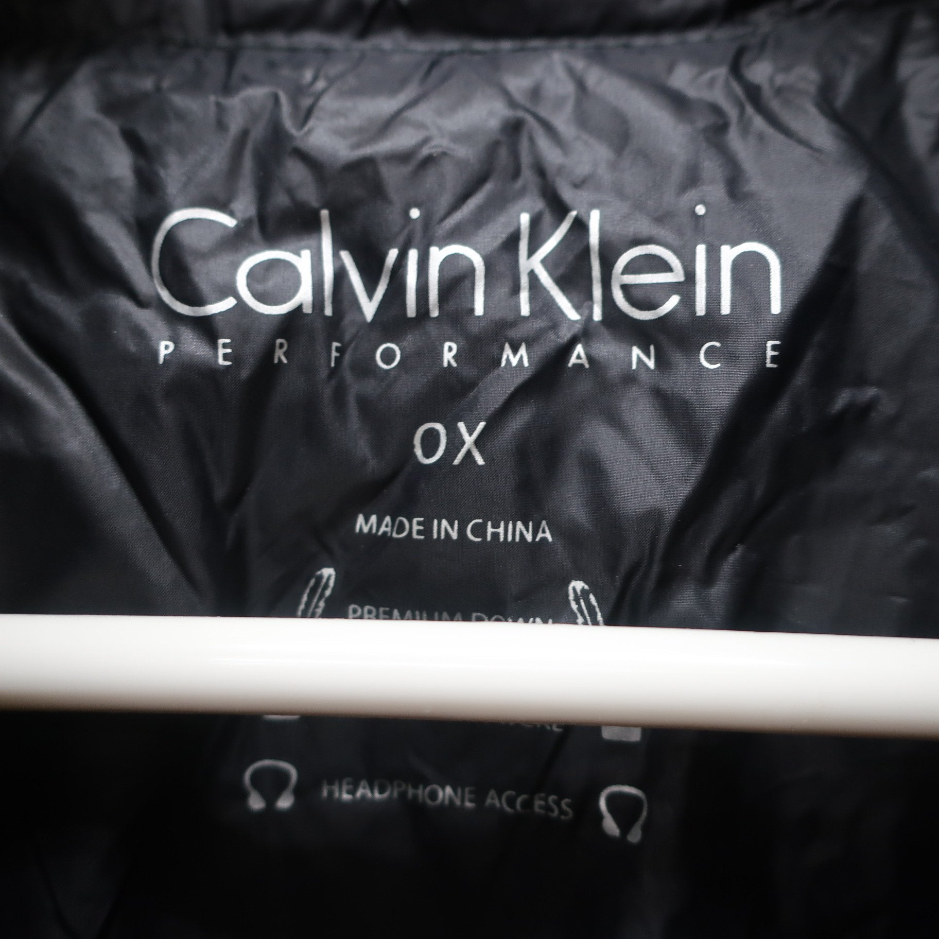 Calvin Klein(カルバンクライン) 中綿ジャケット 黒 レディース OX B