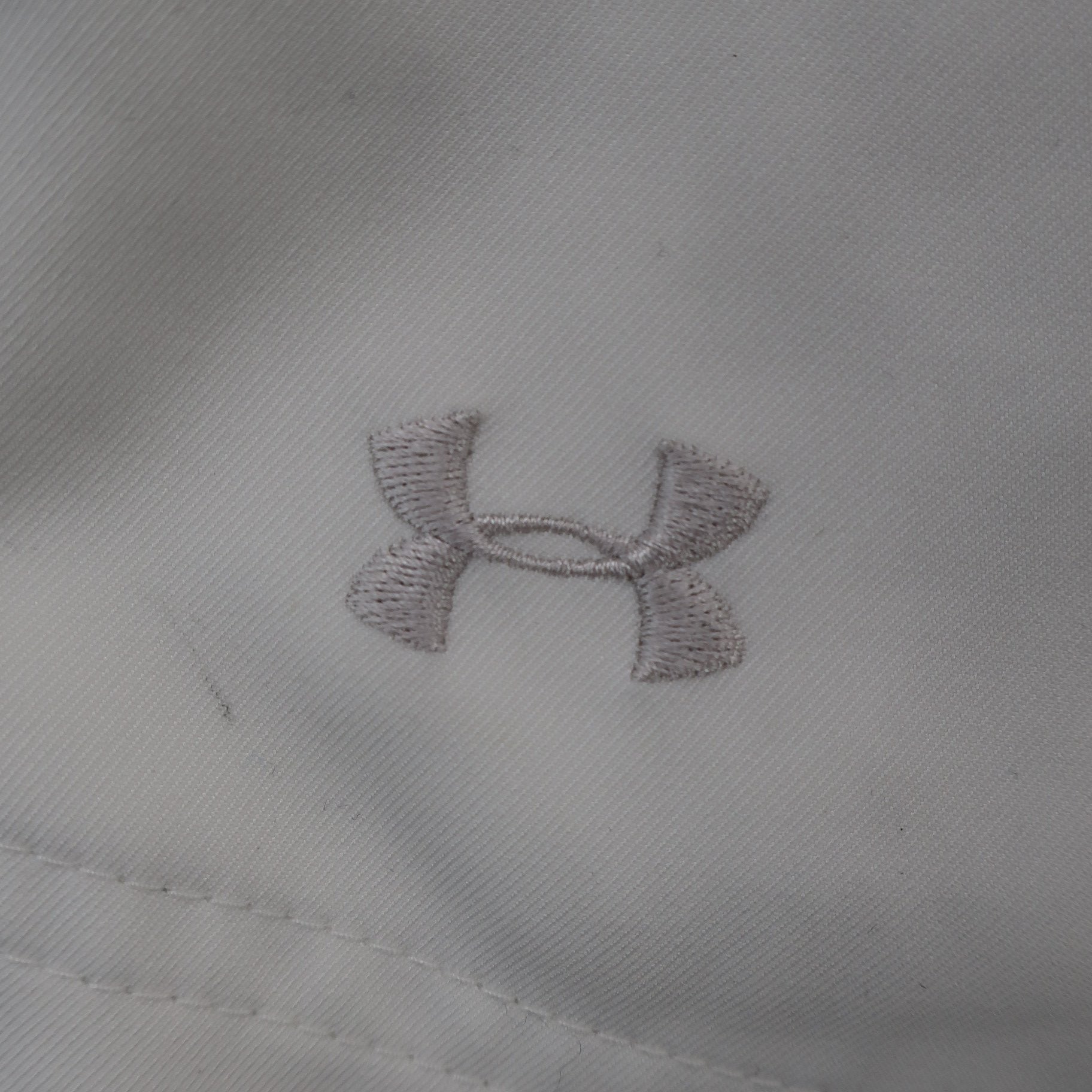 UNDER ARMOUR(アンダーアーマー) ハーフパンツ 白 レディース MD B