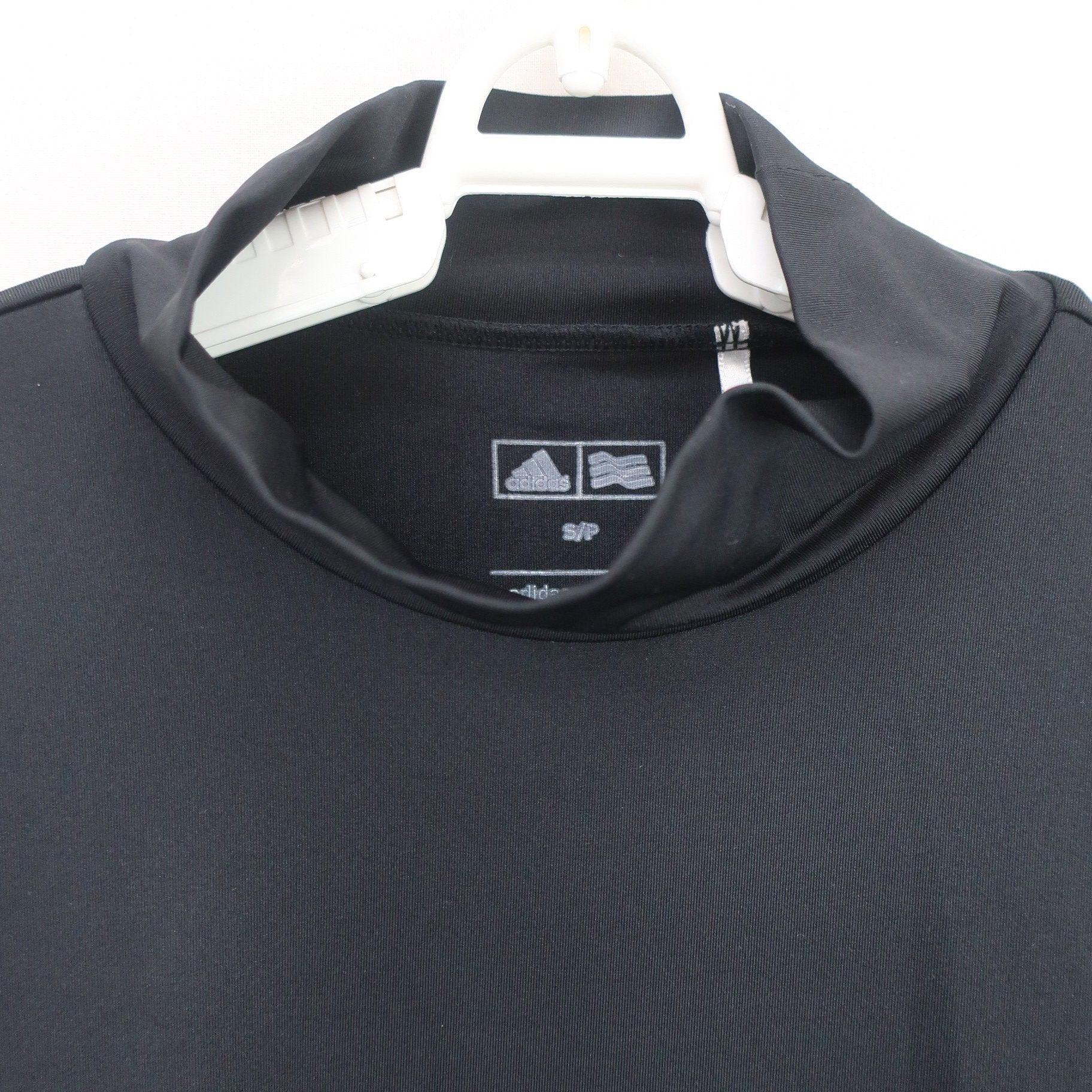 adidas(アディダス) ハイネックシャツ 黒 レディース S/P A