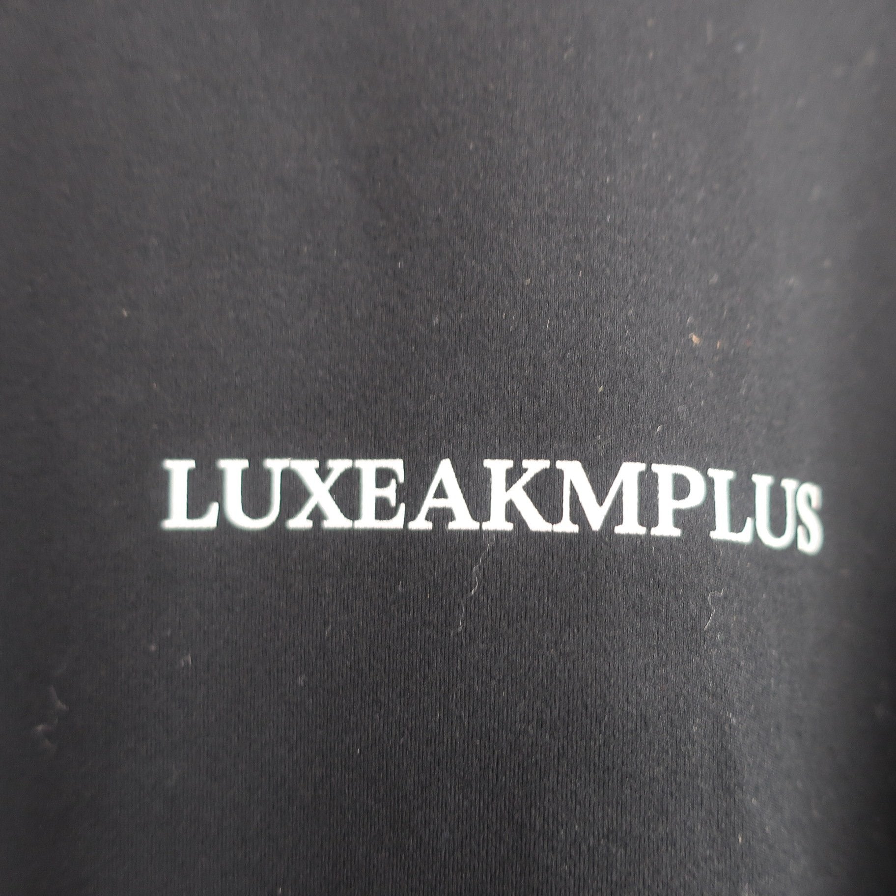 LUXEAKMPLUS(リュクスエイケイエムプラス) 長袖モックネックシャツ 黒 メンズ L A