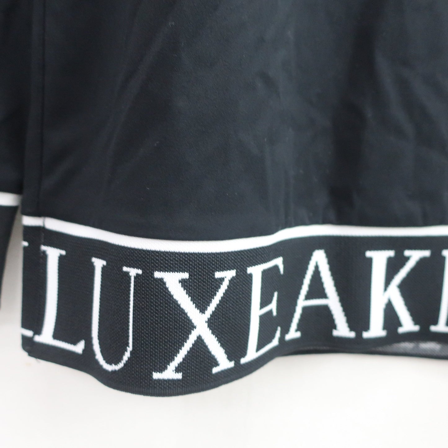 LUXEAKMPLUS(リュクスエイケイエムプラス) 長袖モックネックシャツ 黒 メンズ L A