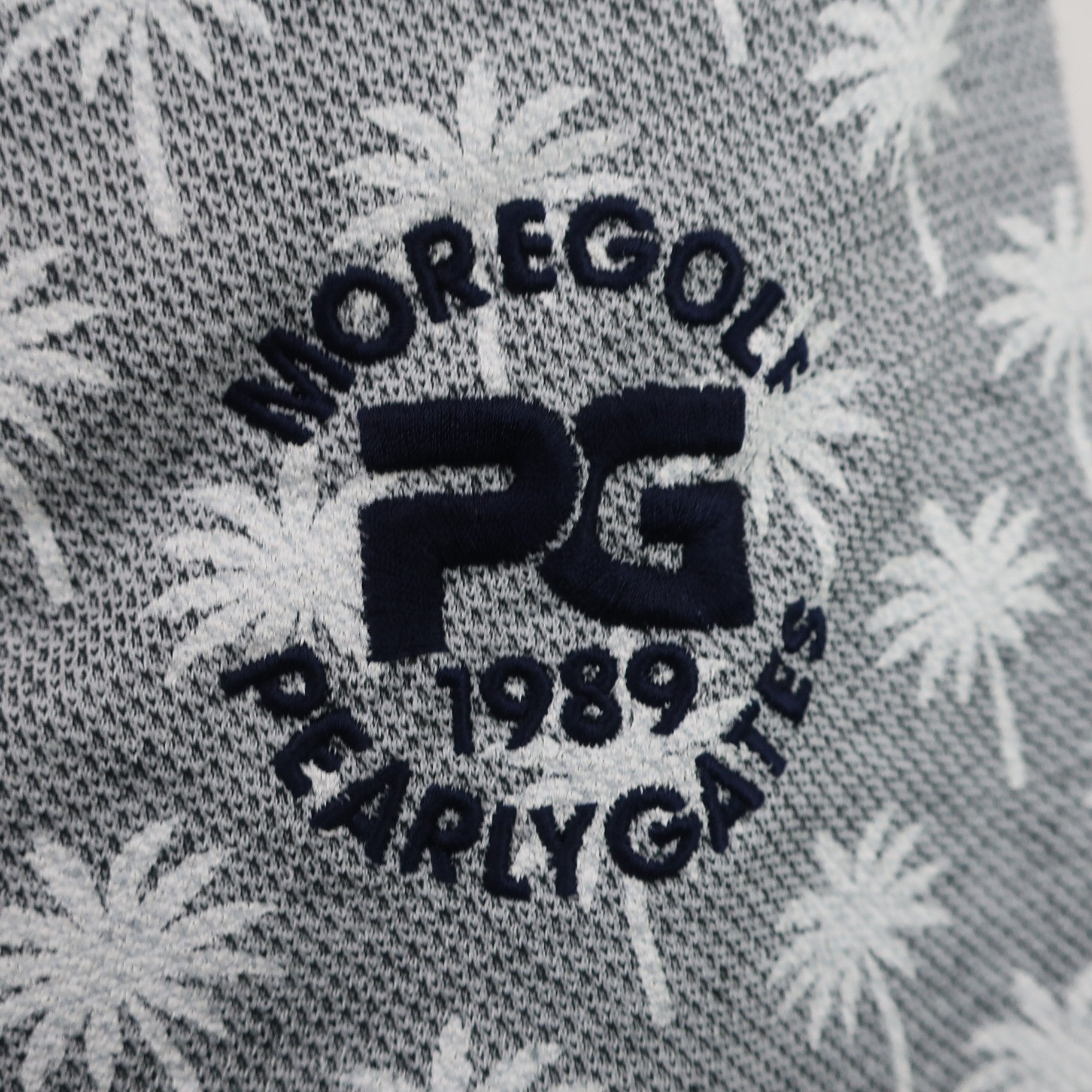 PEARLY GATES(パーリーゲイツ) ハーフパンツ グレー白ヤシの木柄 メンズ 4 053-1232607 S