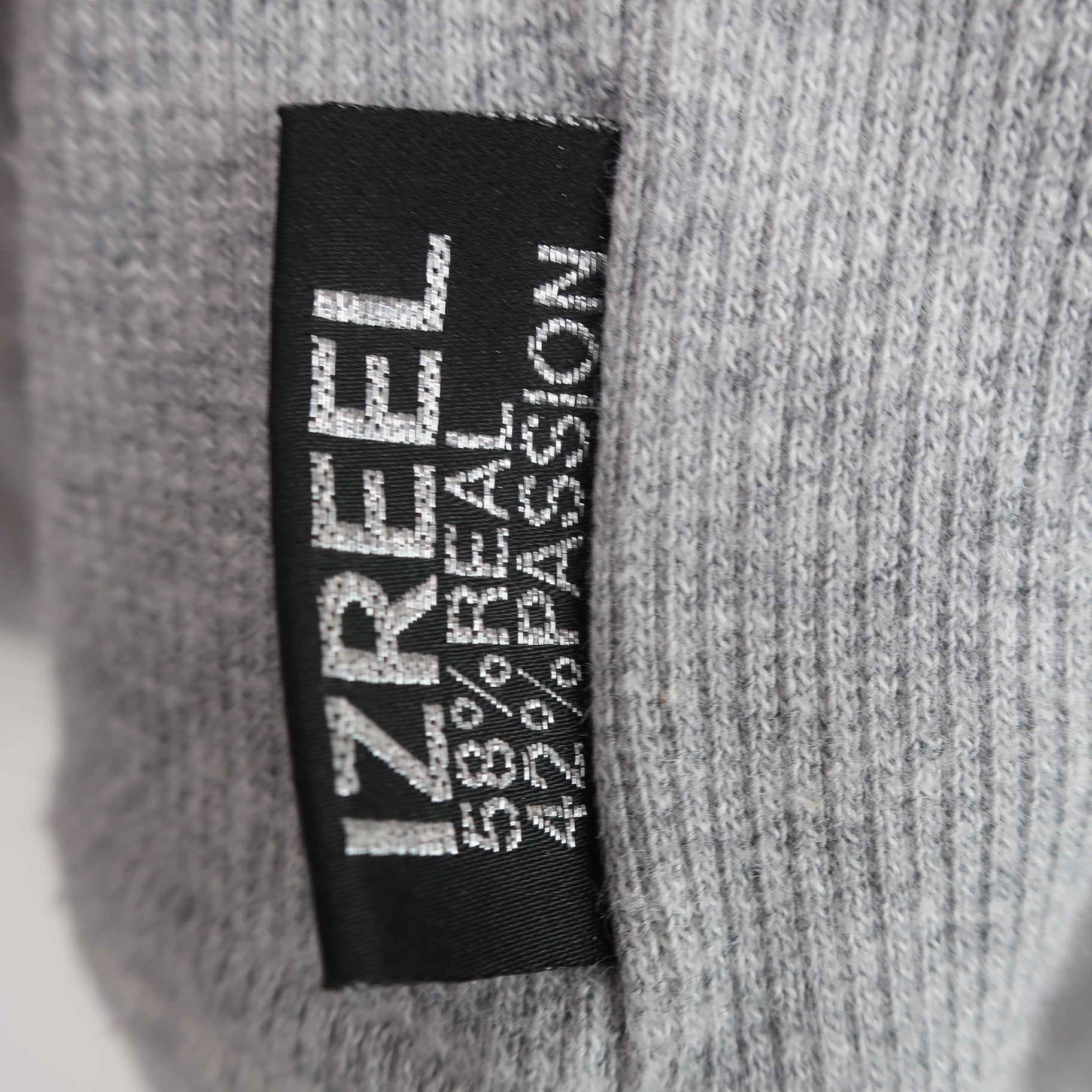 IZREEL パーカー グレー レディース 36 B