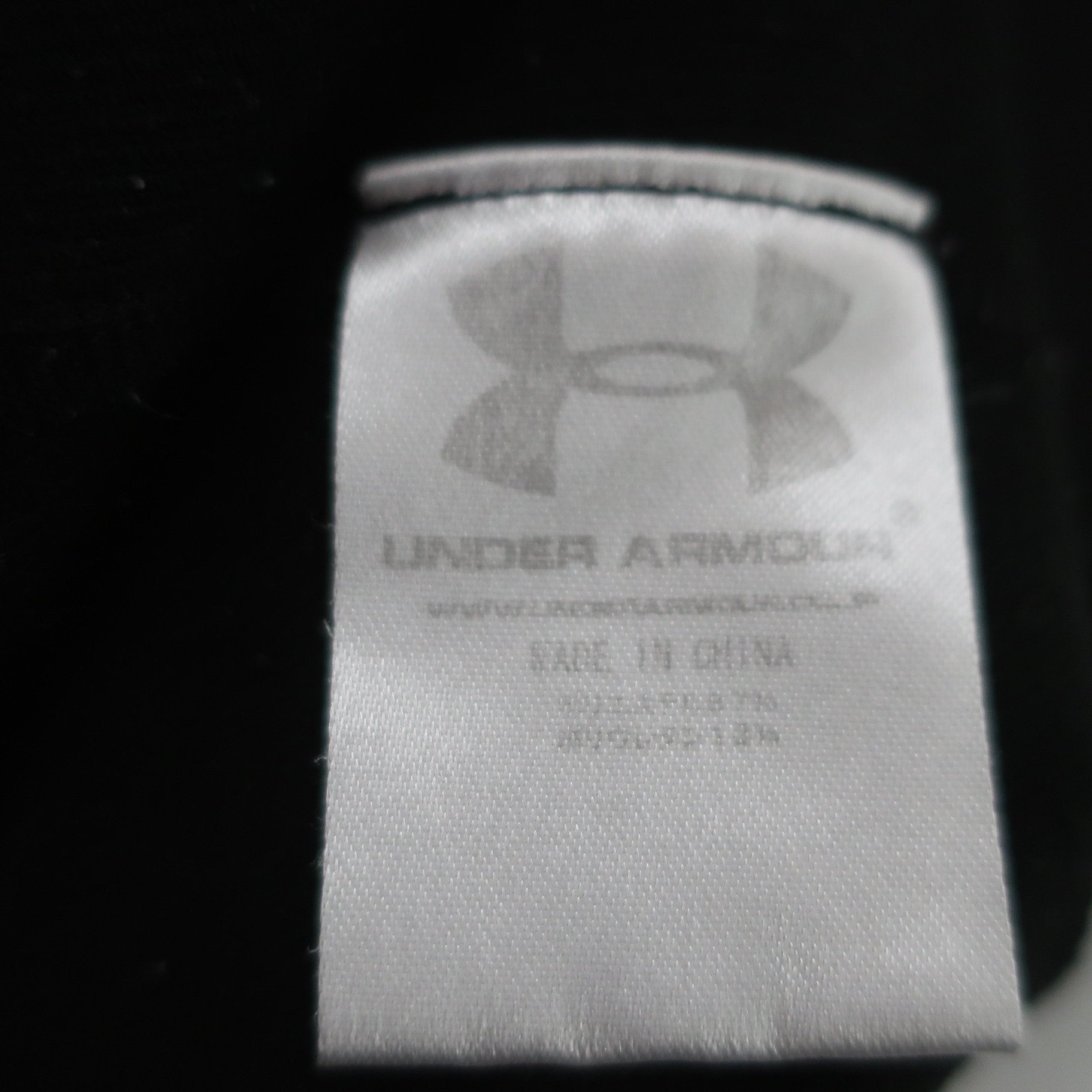 UNDER ARMOUR(アンダーアーマー) ハイネックシャツ 黒 レディース SM A