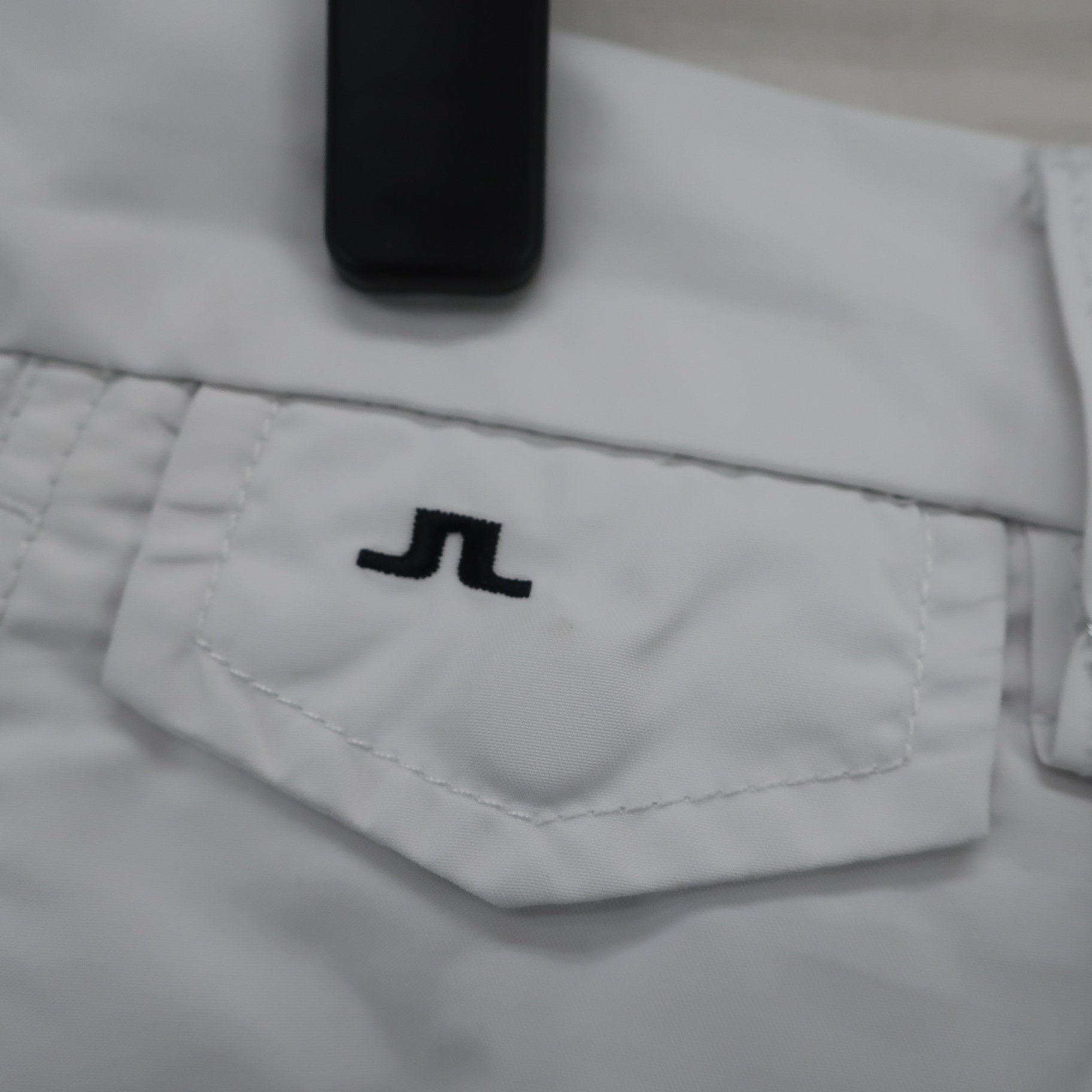 J.LINDEBERG(ジェイ リンドバーグ) ハーフパンツ 白 メンズ 31 A