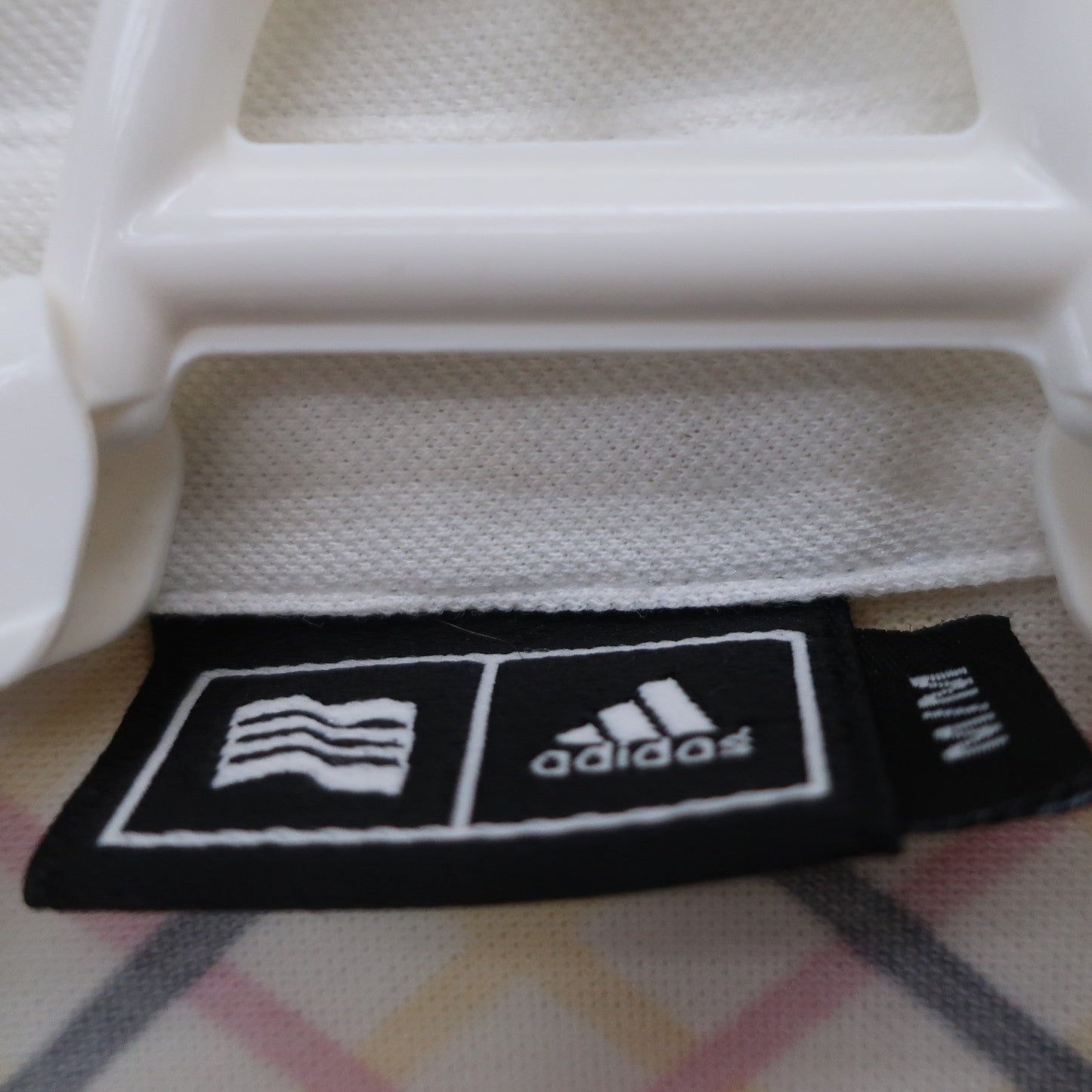 adidas(アディダス) ポロシャツ 白カラフルチェック レディース M A