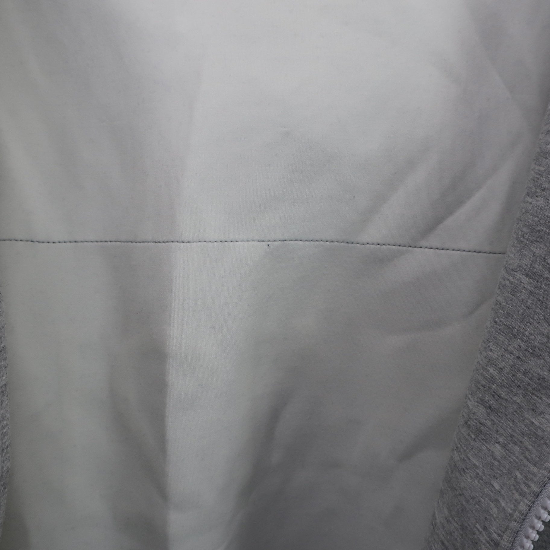 V12(ヴィトゥエルブ) パーカー グレー青カモフラ柄 メンズ L V122010-SW03 A